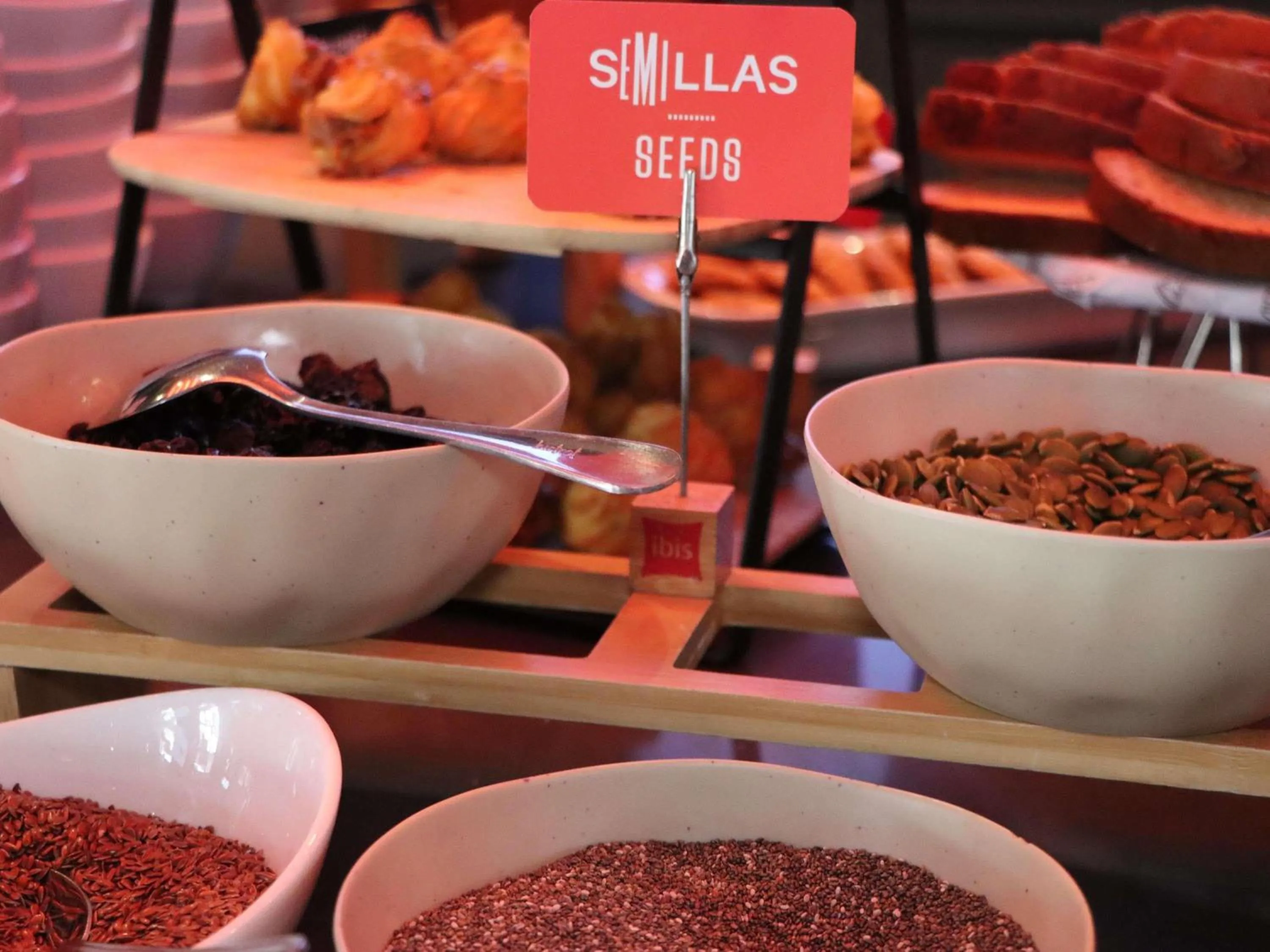 Restaurant/places to eat in ibis Antofagasta