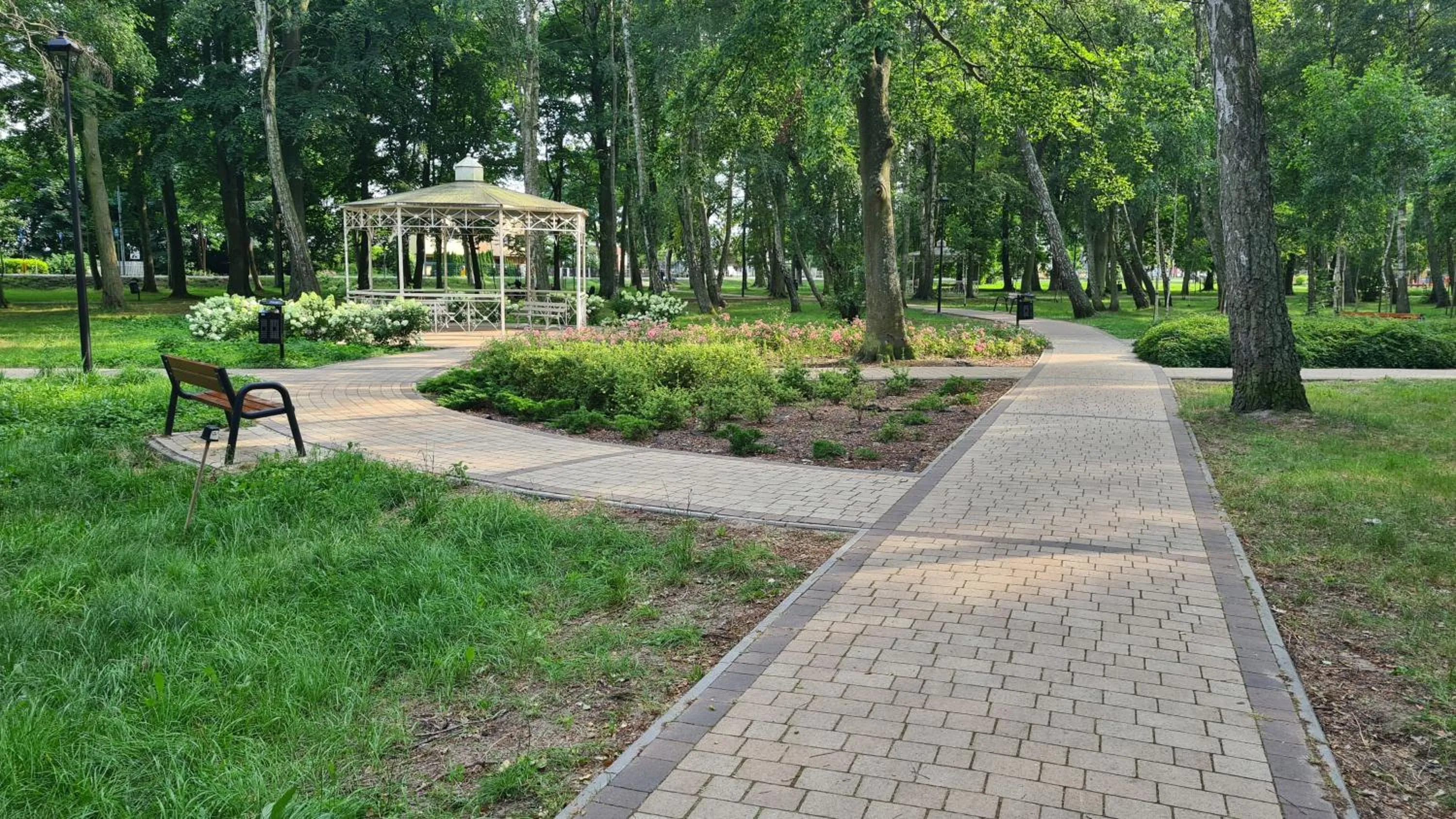 Nearby landmark in Dom JOANNA