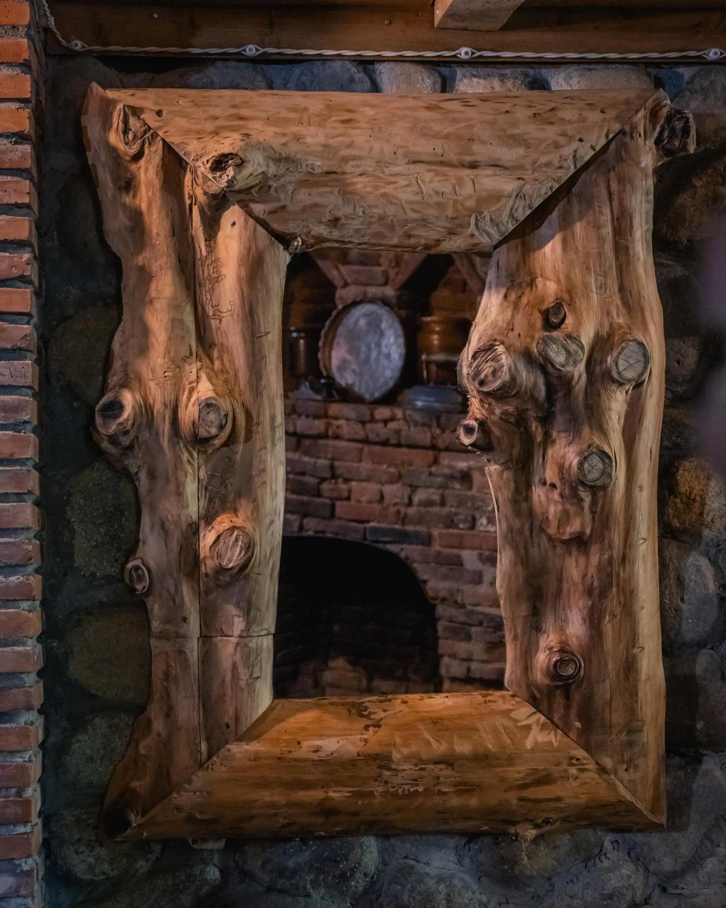 Decorative detail in Menabde Winery