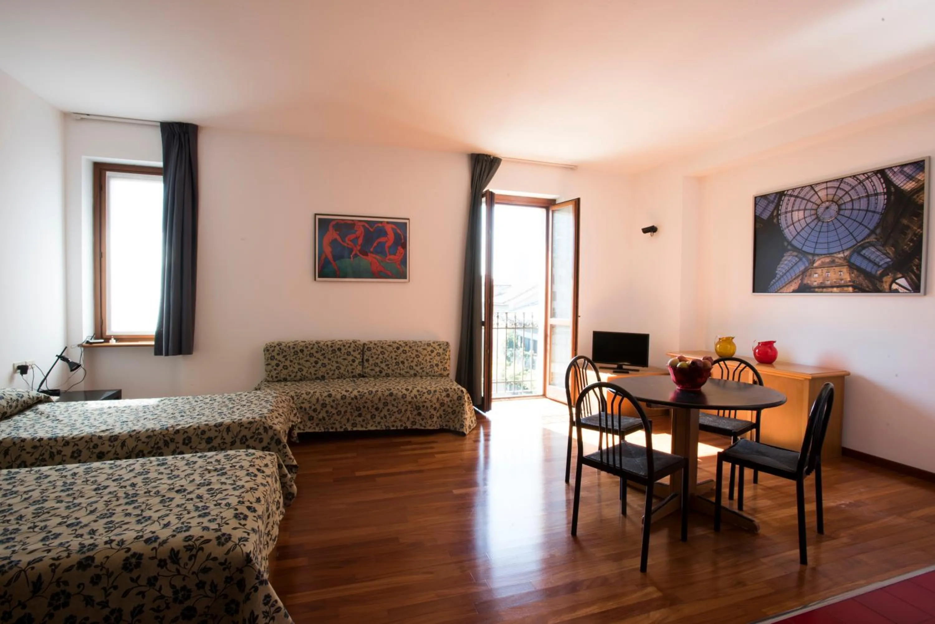 Photo of the whole room in Residence Villa Odescalchi