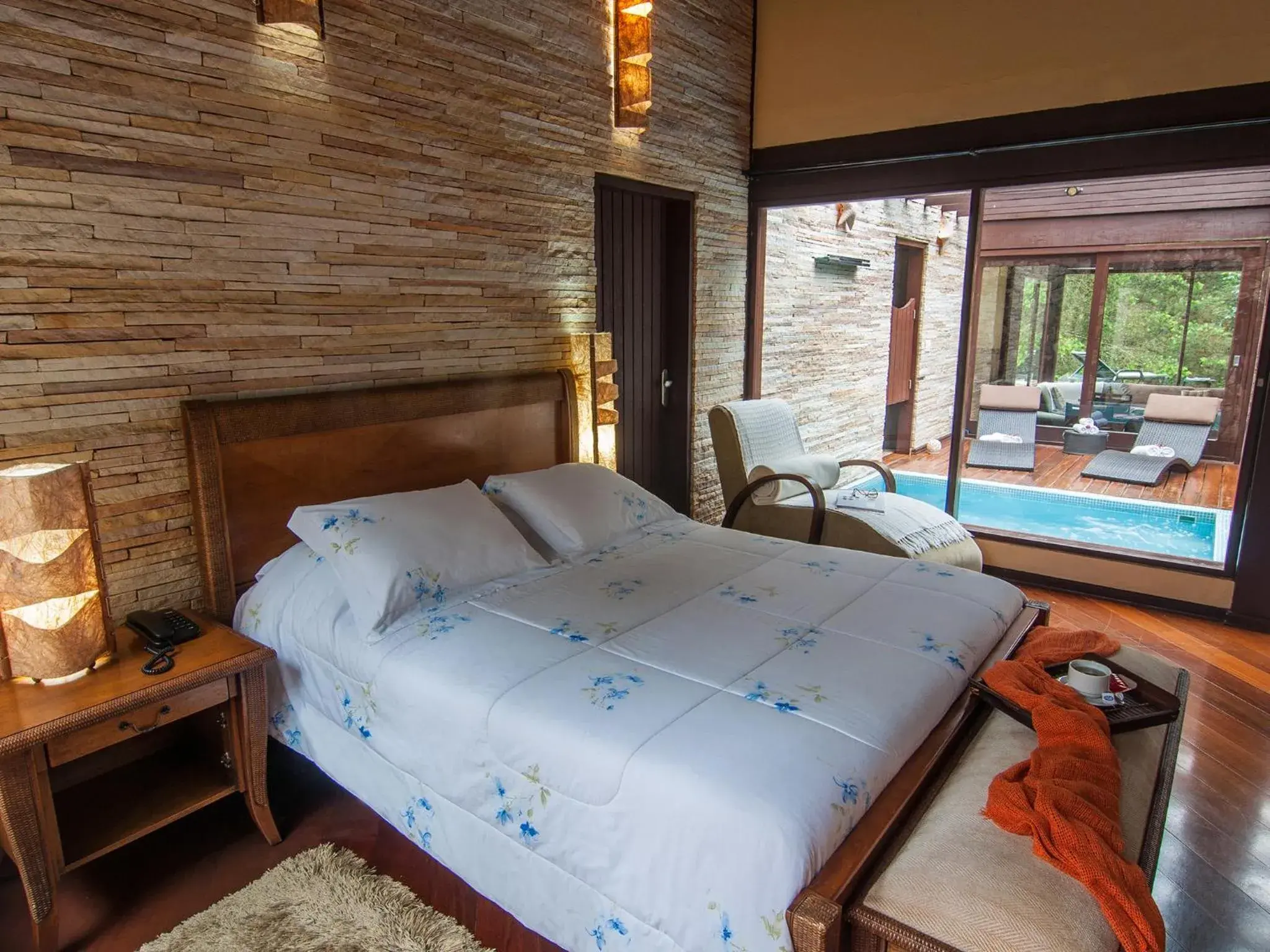 Chalet with Private Pool in Pousada Jardim das Montanhas Chalet with Private Pool in Pousada Jardim das Montanhas