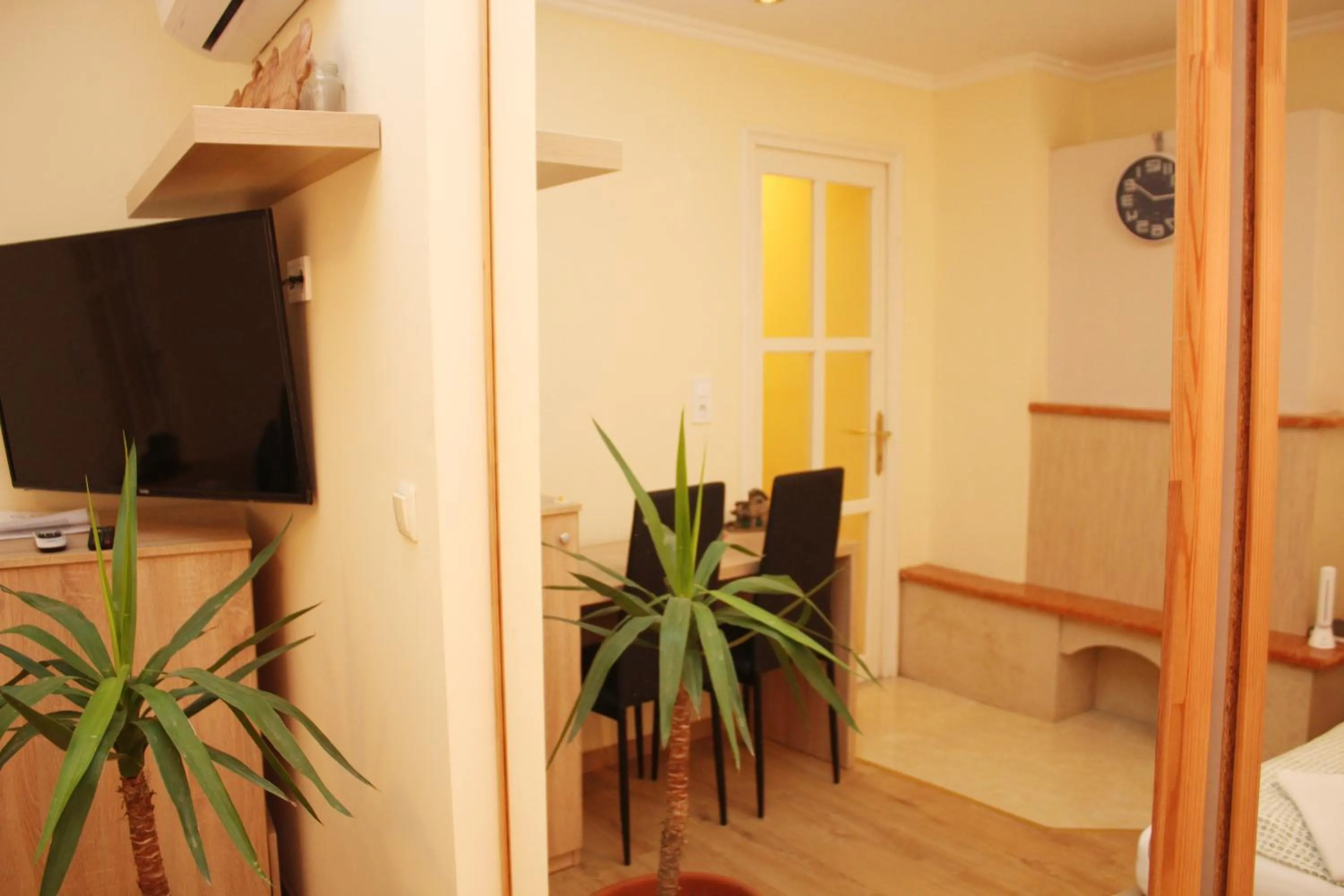Superior Twin Room - single occupancy in King Arthur Panzió
