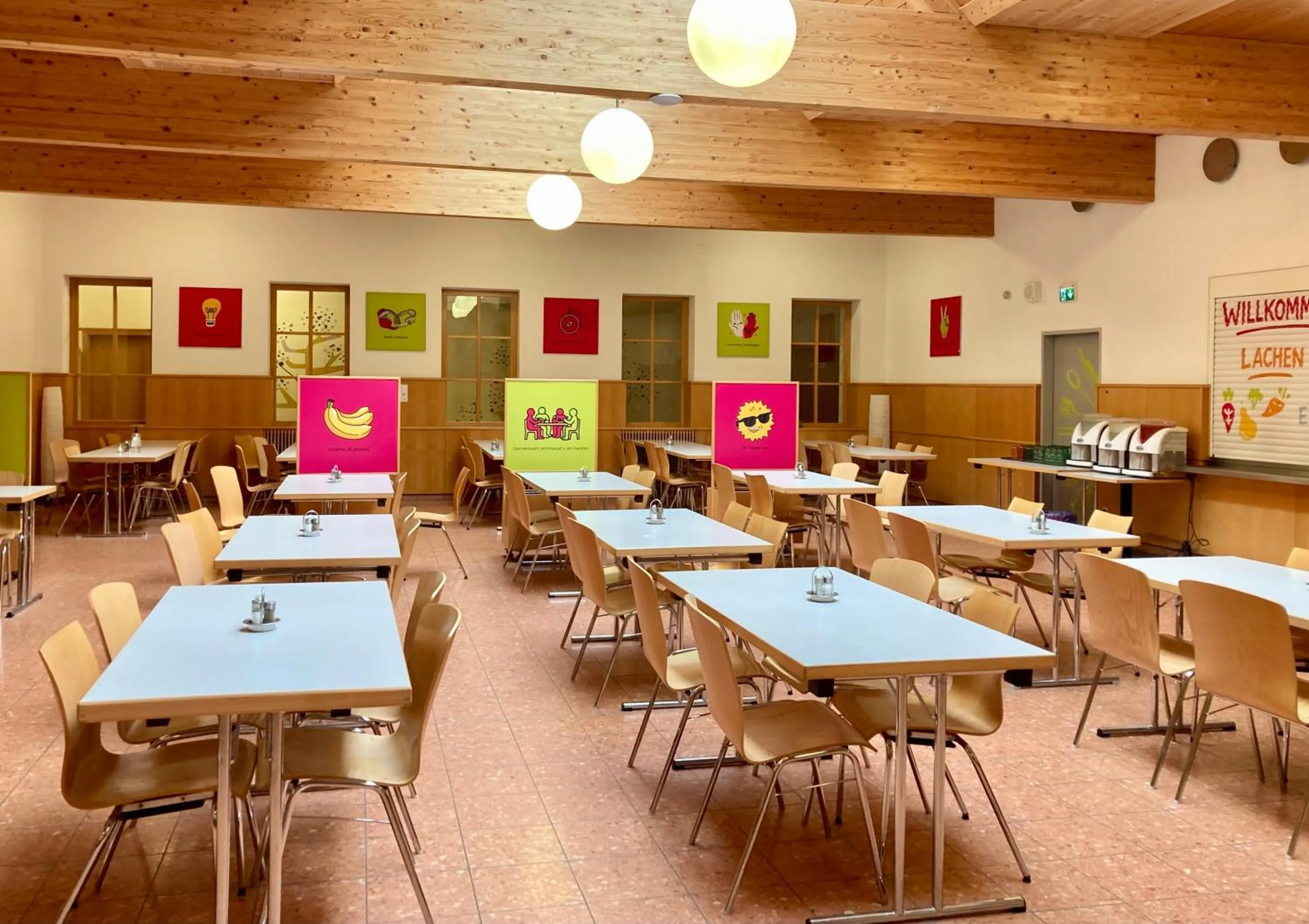 Food and drinks in Junges Hotel Tulln - NÖ Jugendherbergswerk