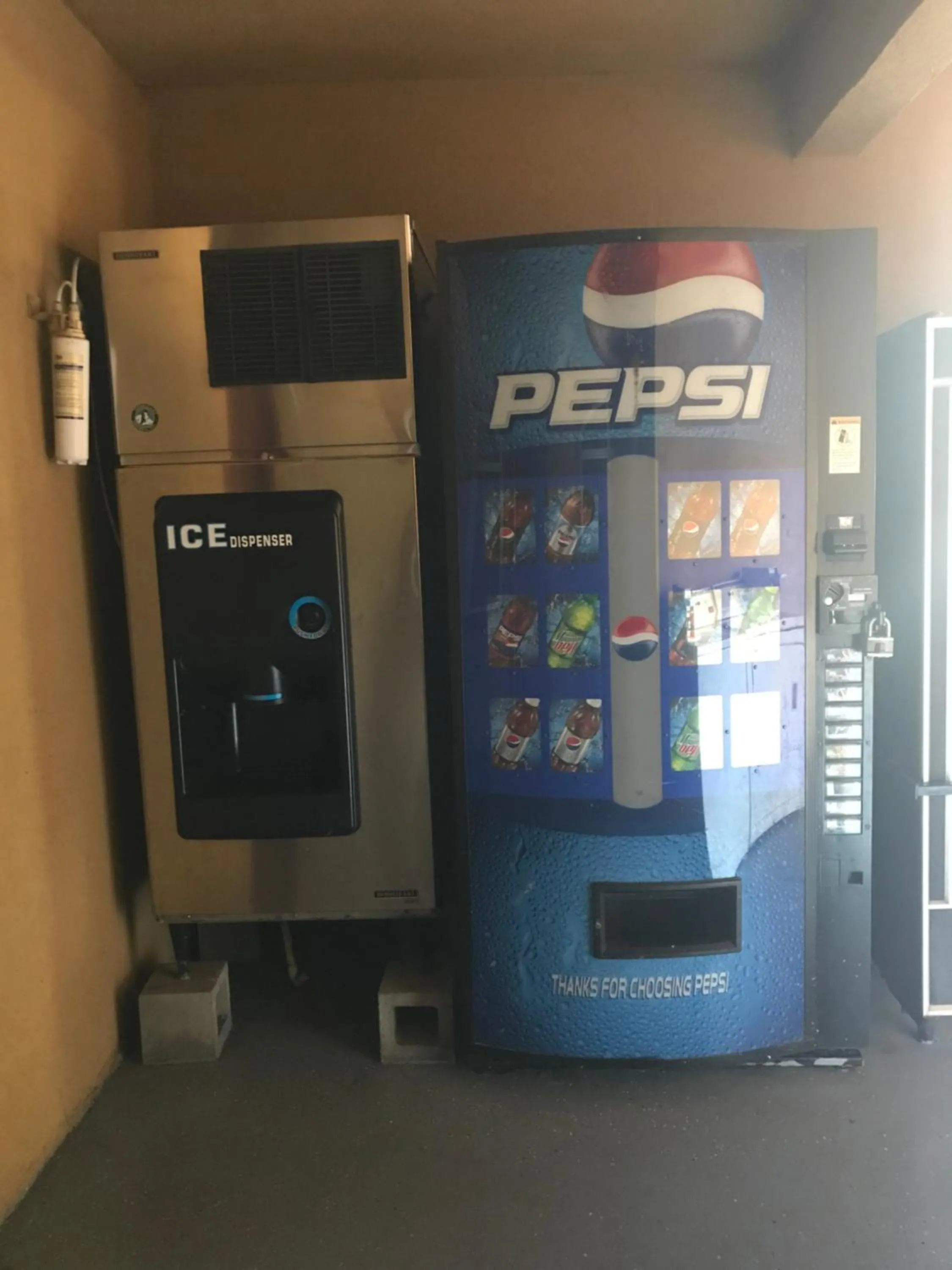 Camelot Inn and Suites