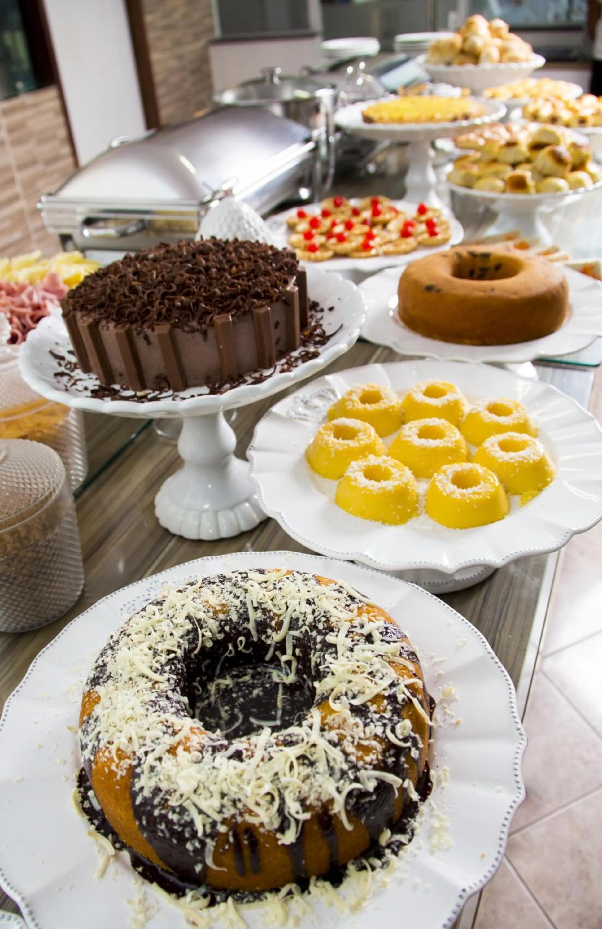 Breakfast in Hotel Rekinte