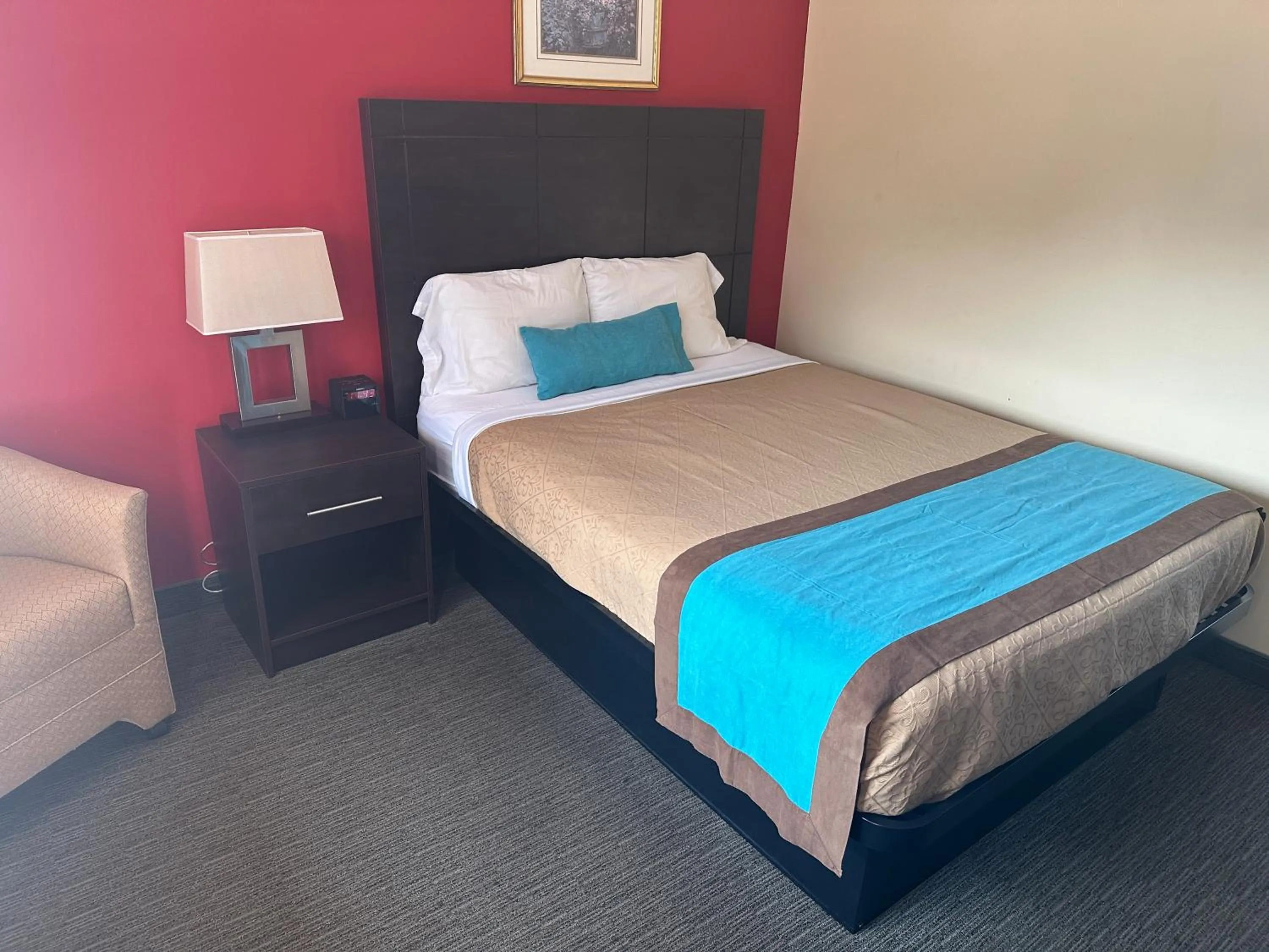 Bed in All Seasons Motel