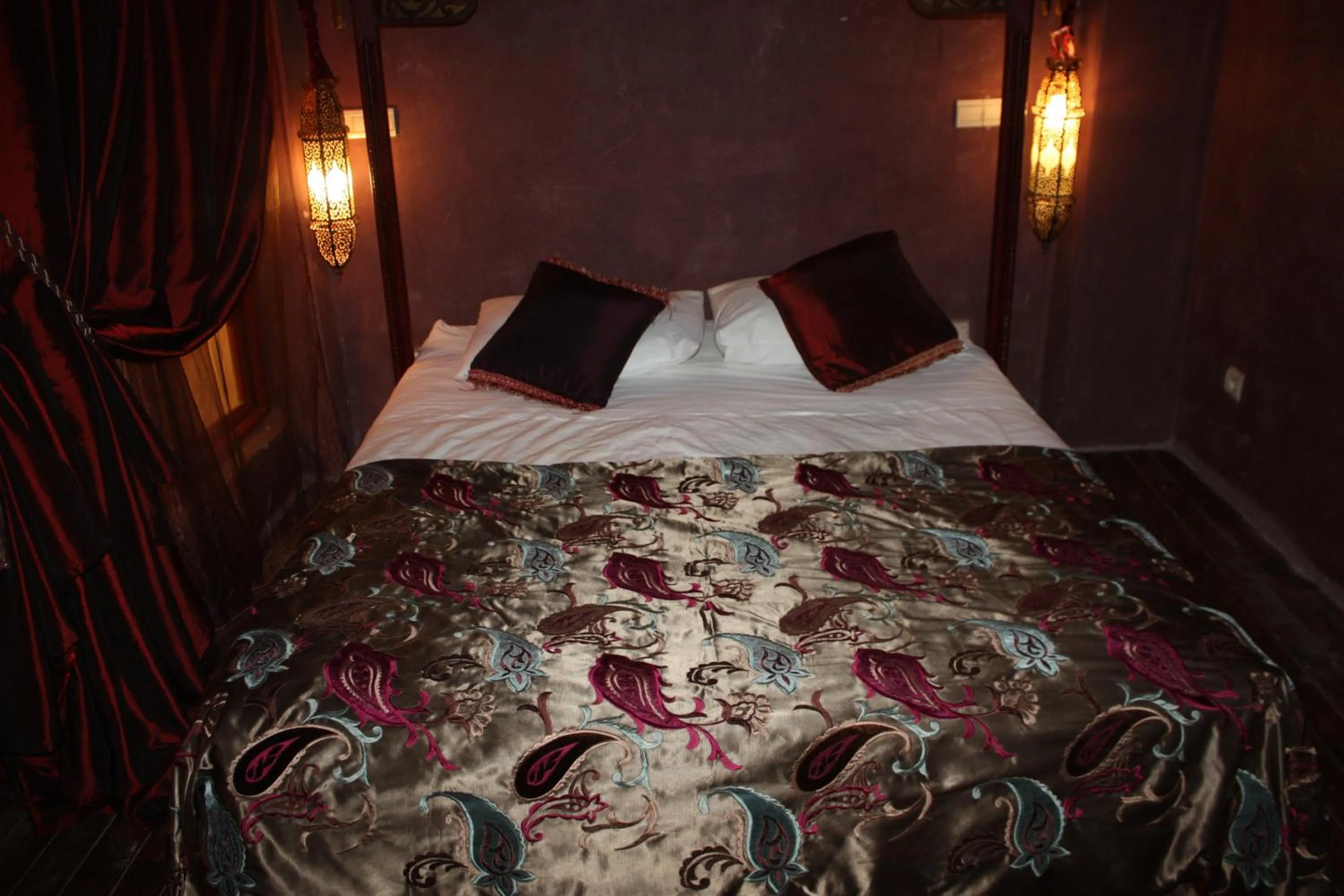 Bed in Riad Lorsya