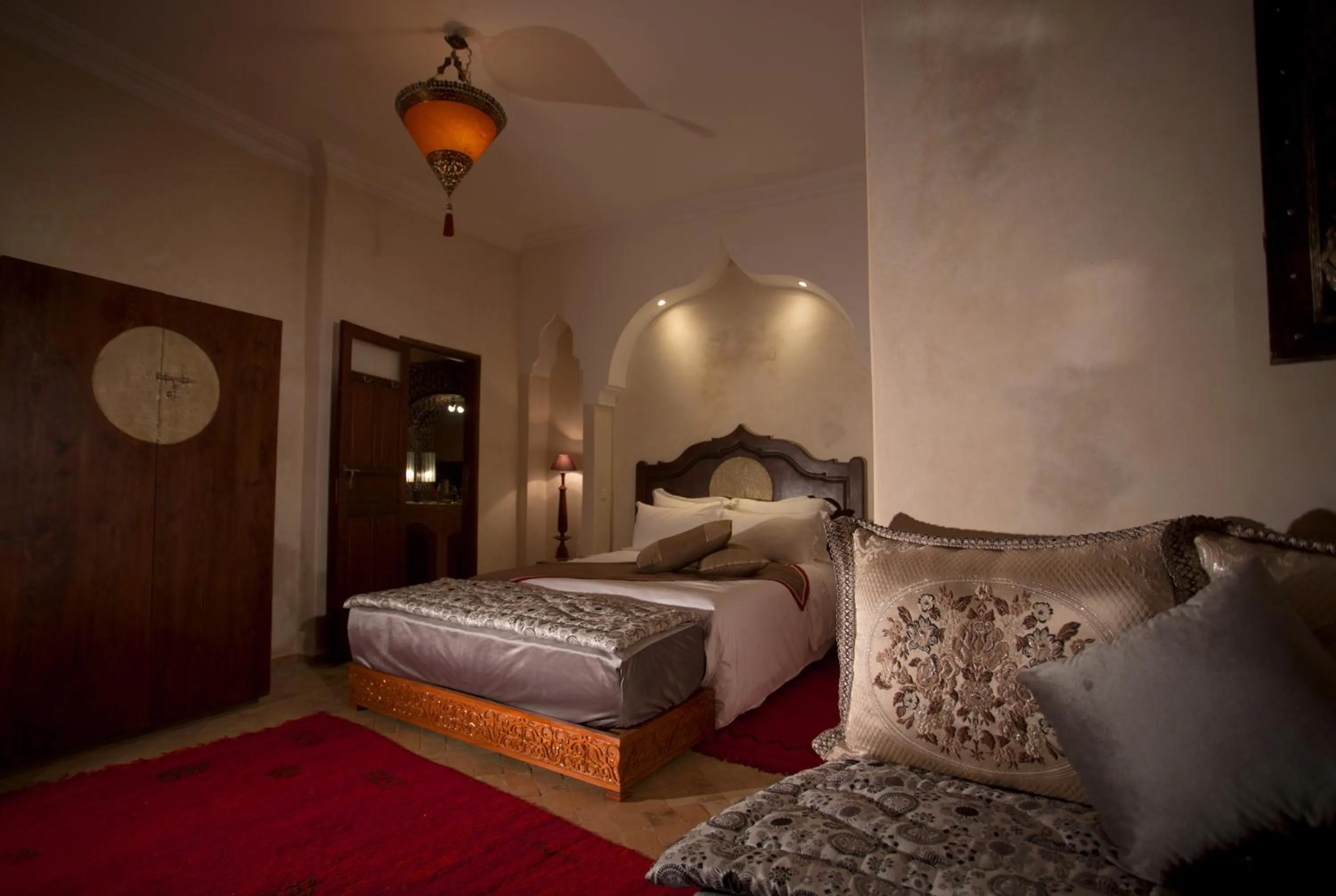 Photo of the whole room, Bed in Riad Lorsya