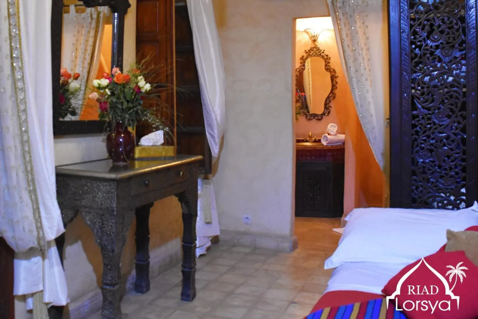 Bed in Riad Lorsya