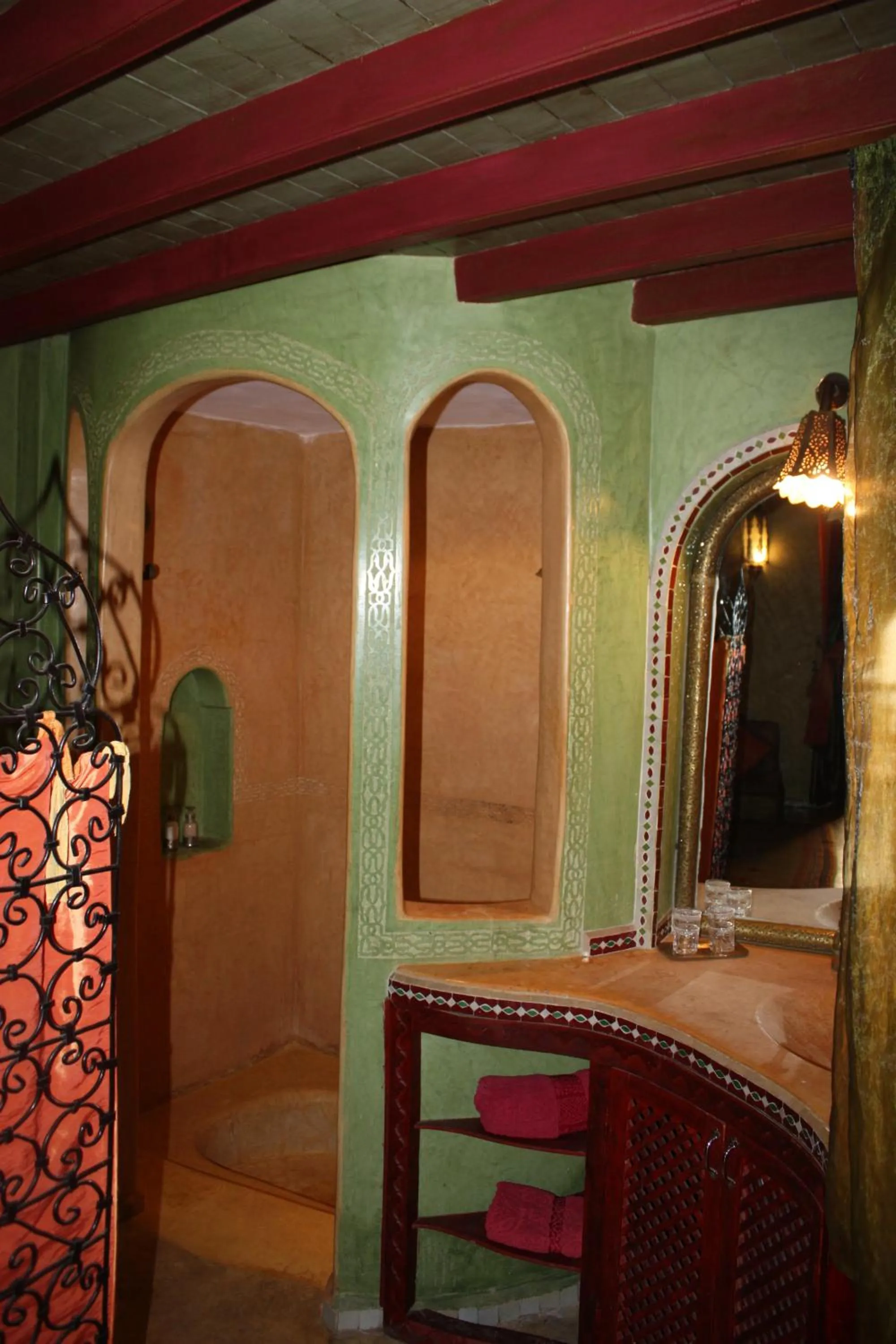 Bathroom in Riad Lorsya