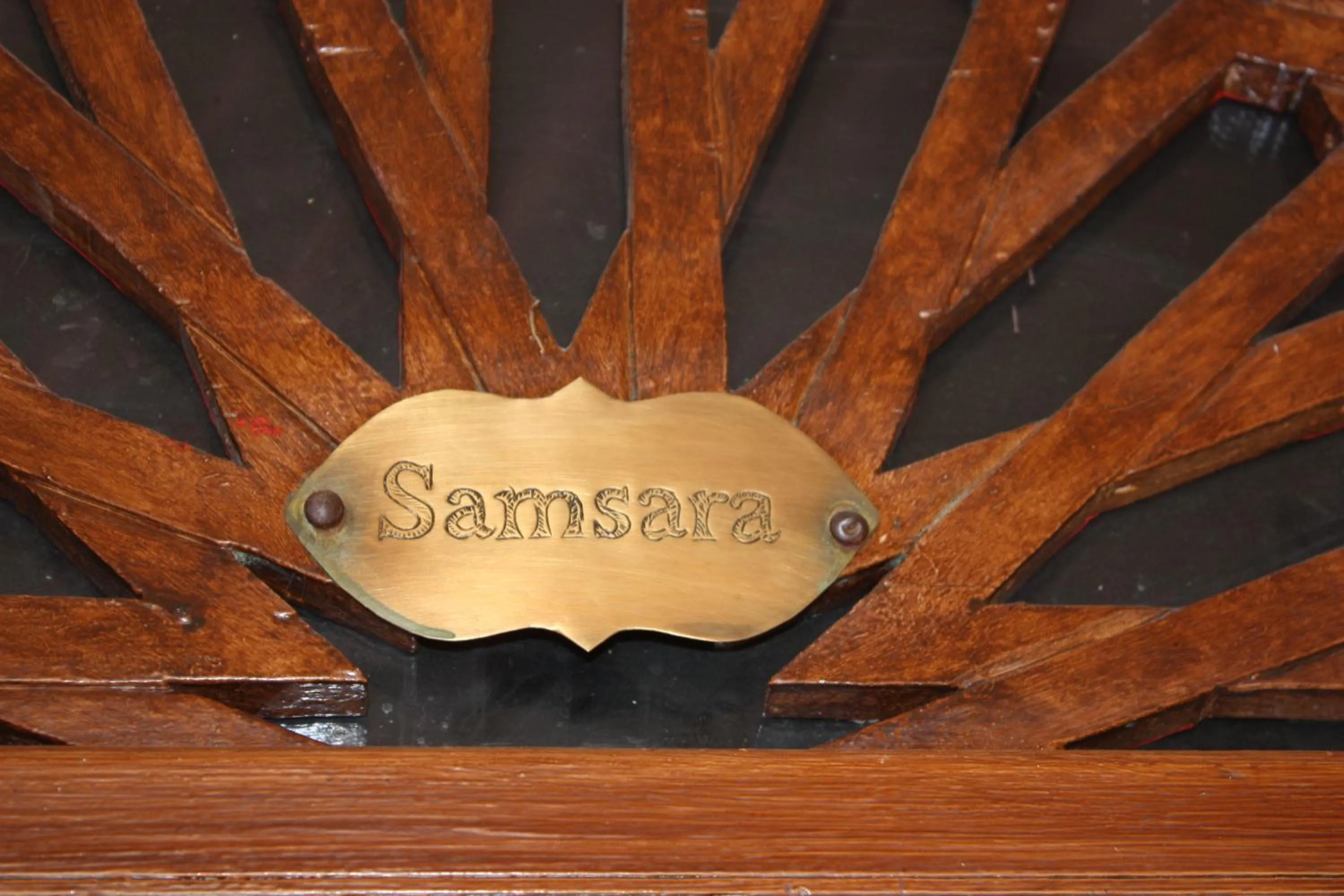 Logo/Certificate/Sign in Riad Lorsya