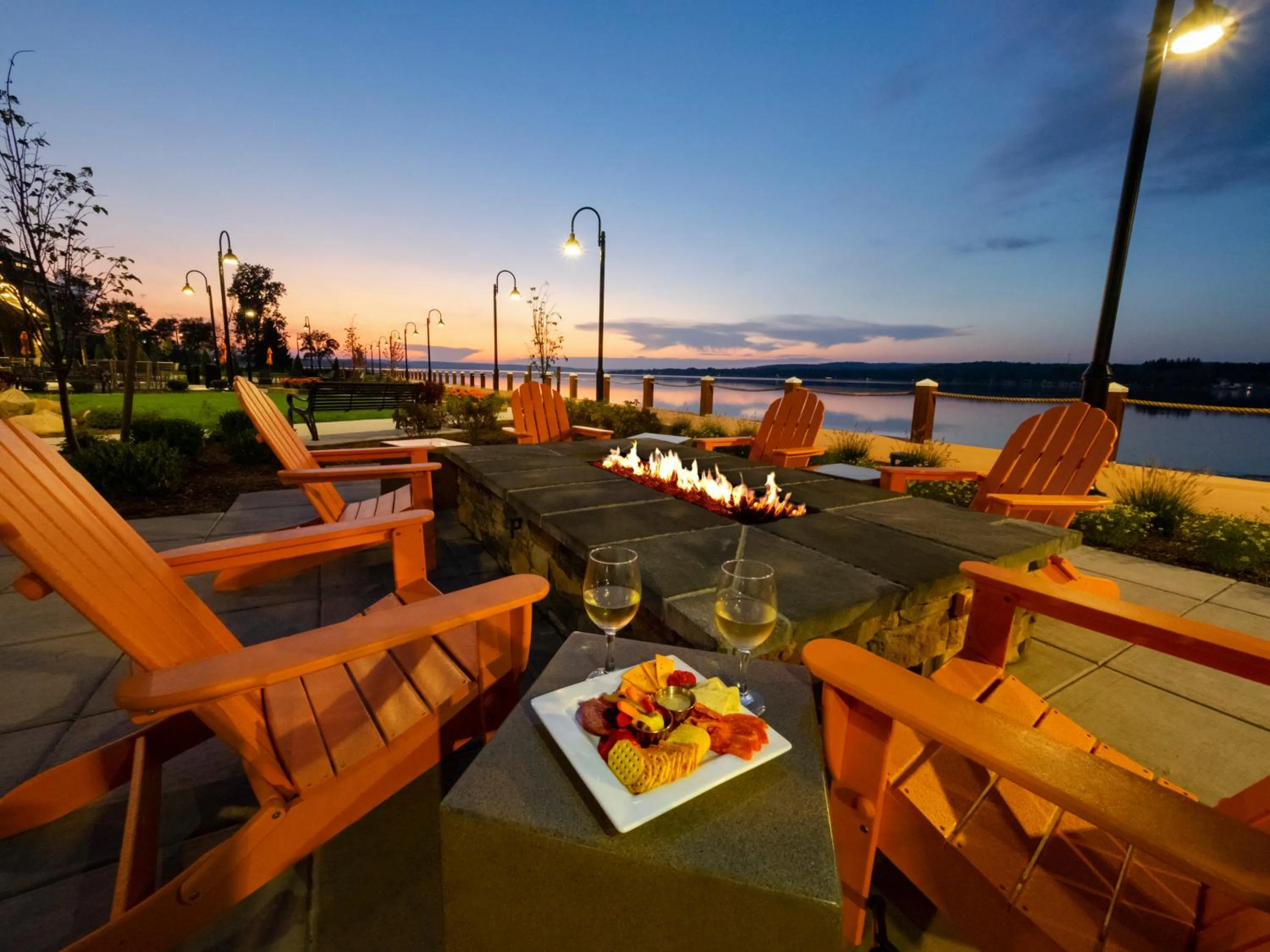 Patio in Chautauqua Harbor Hotel - Jamestown