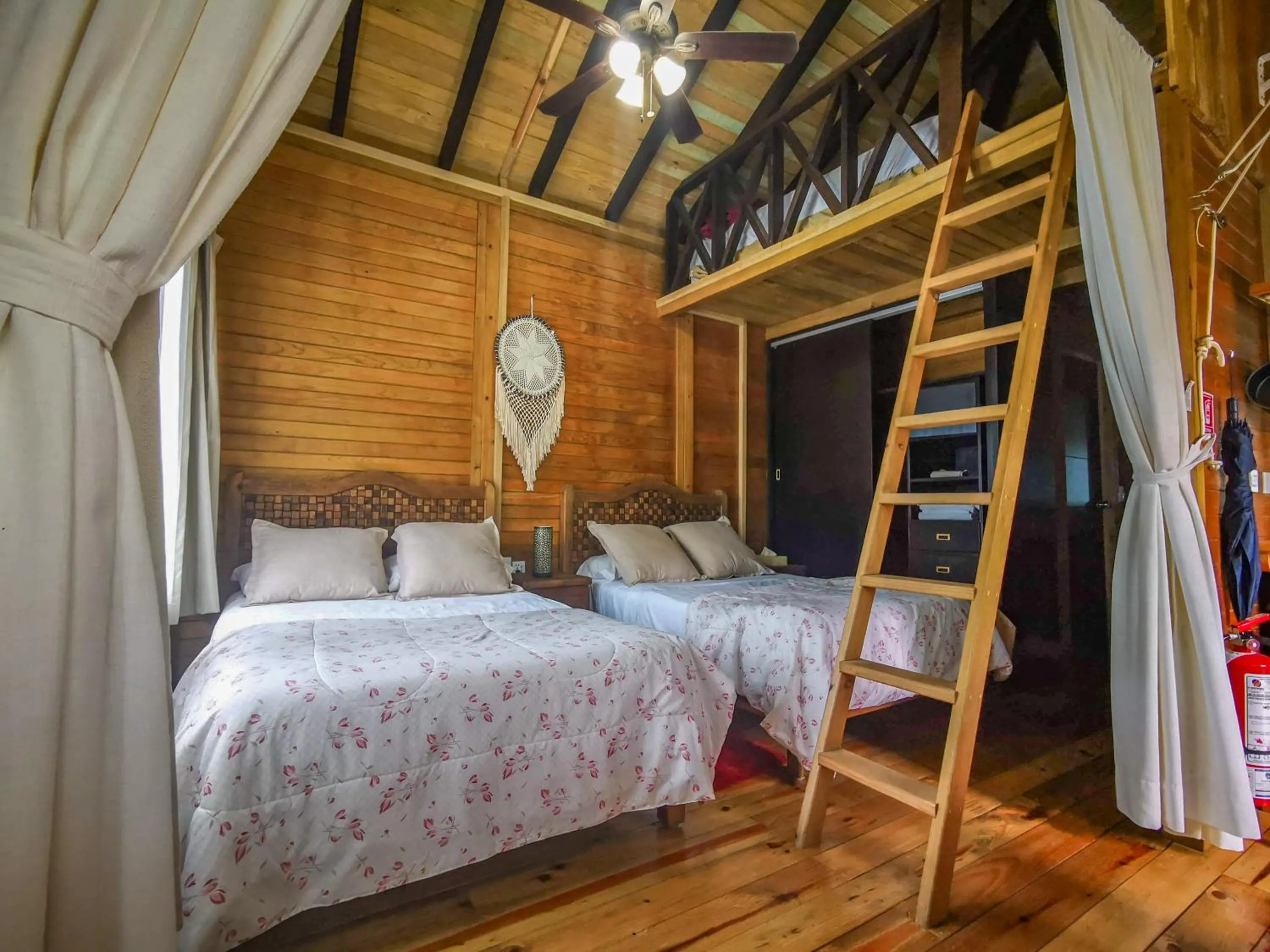 Bed in Alicat Villas