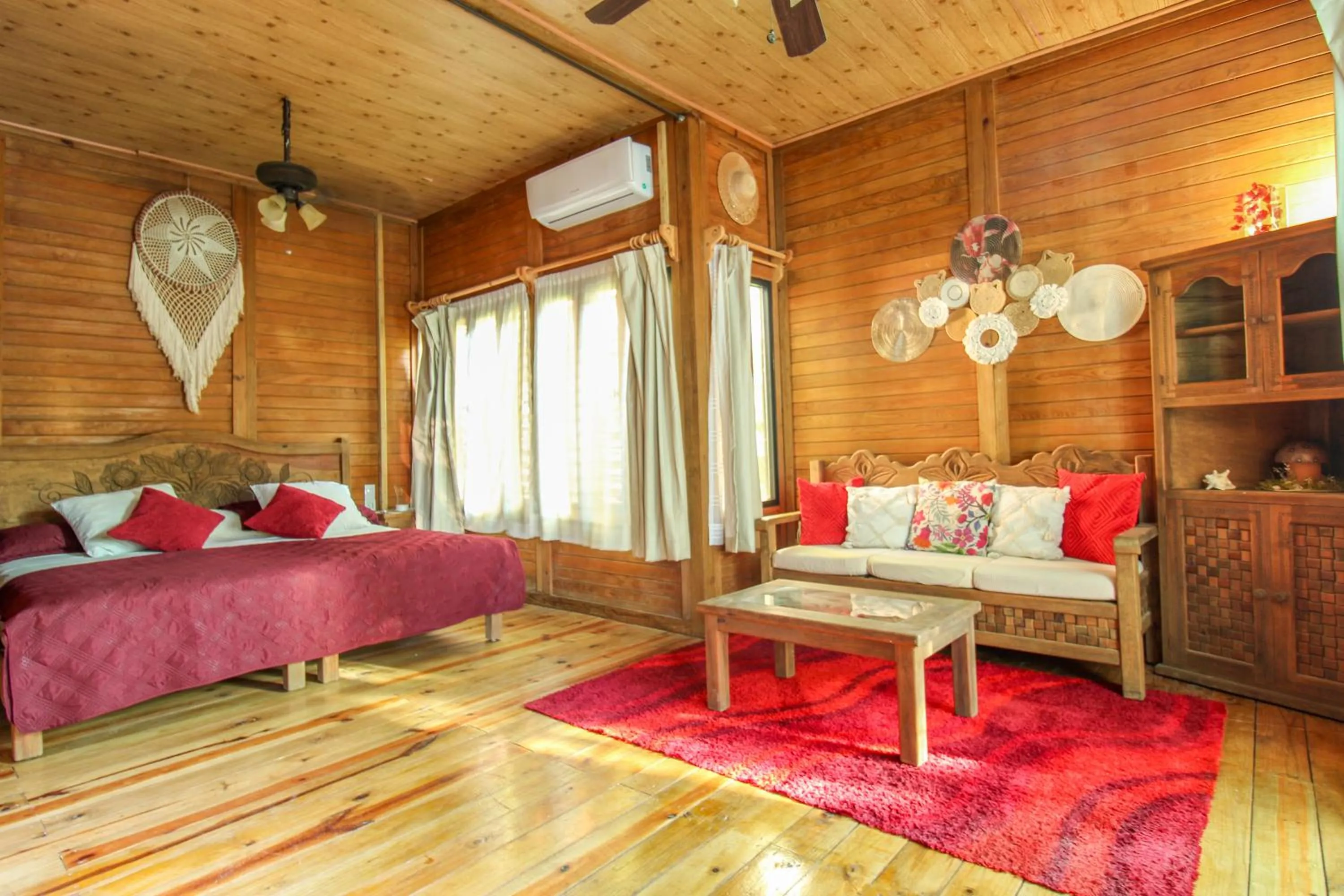 Bed in Alicat Villas