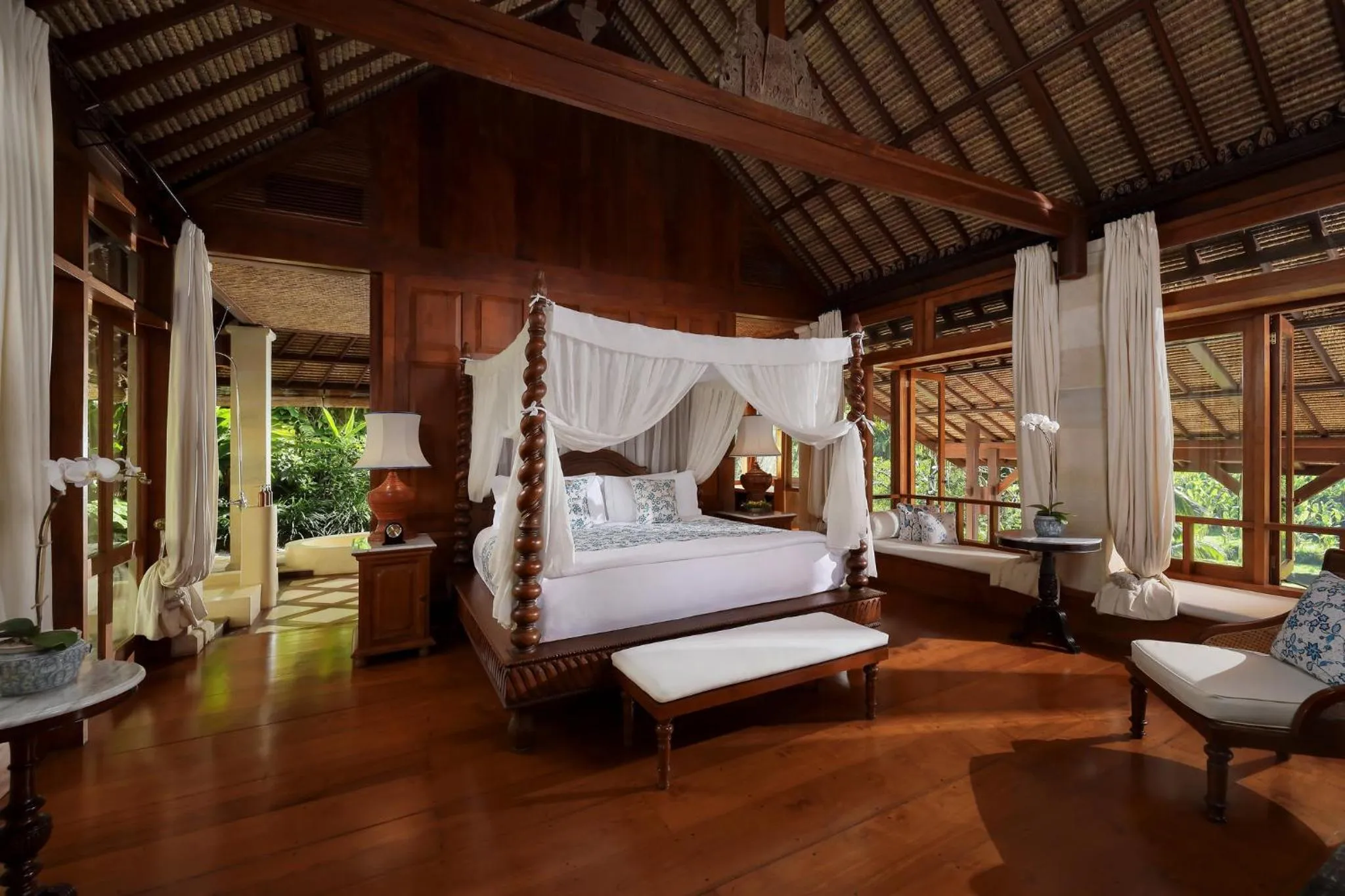 Photo of the whole room, Bed in COMO Shambhala Estate