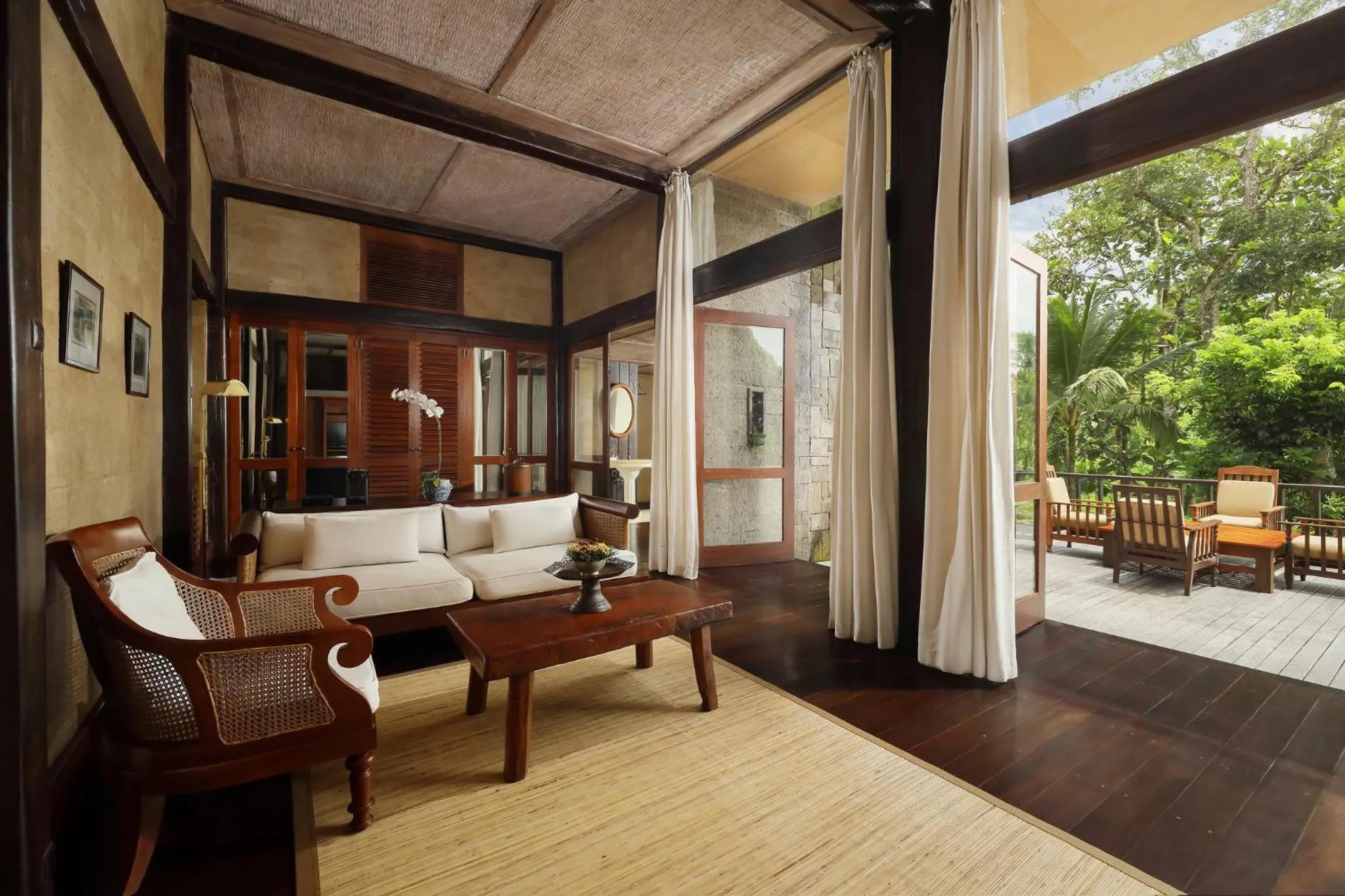 Photo of the whole room in COMO Shambhala Estate