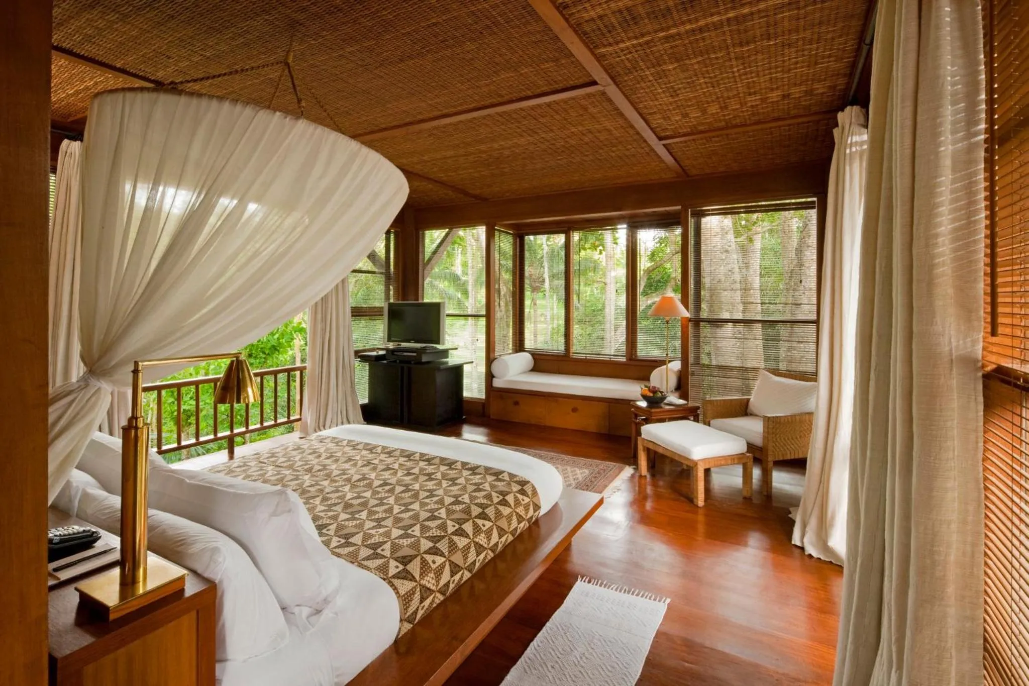 Photo of the whole room in COMO Shambhala Estate