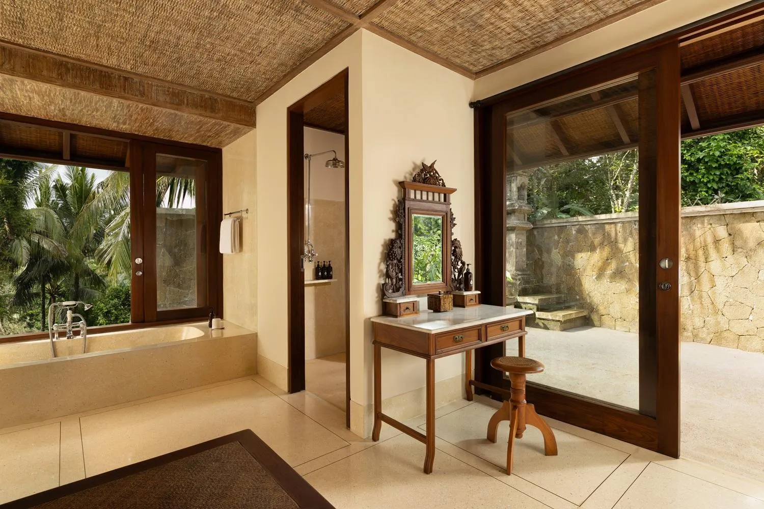 Bathroom, Bed in COMO Shambhala Estate