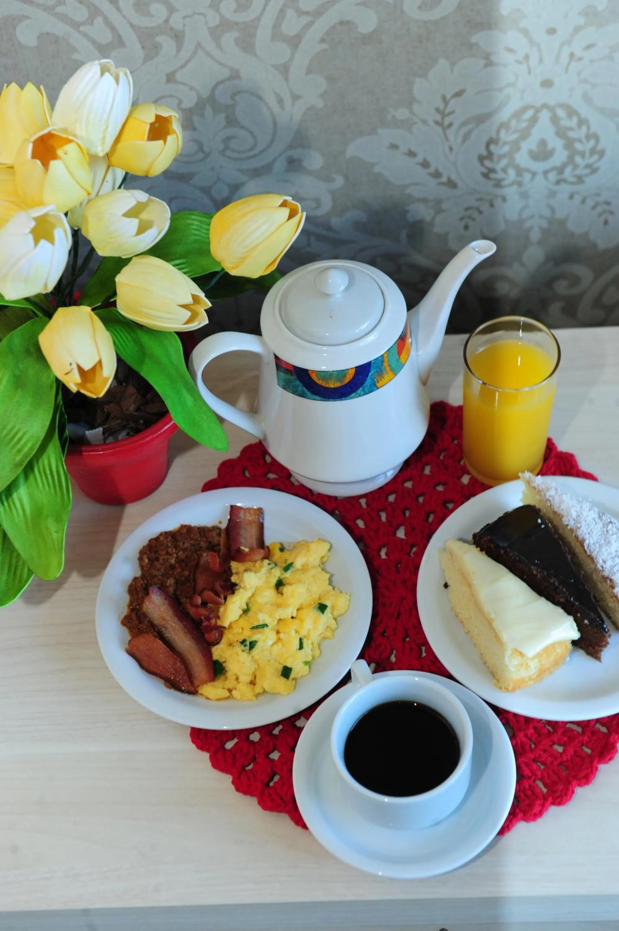 Continental breakfast in Hotel Kanaan