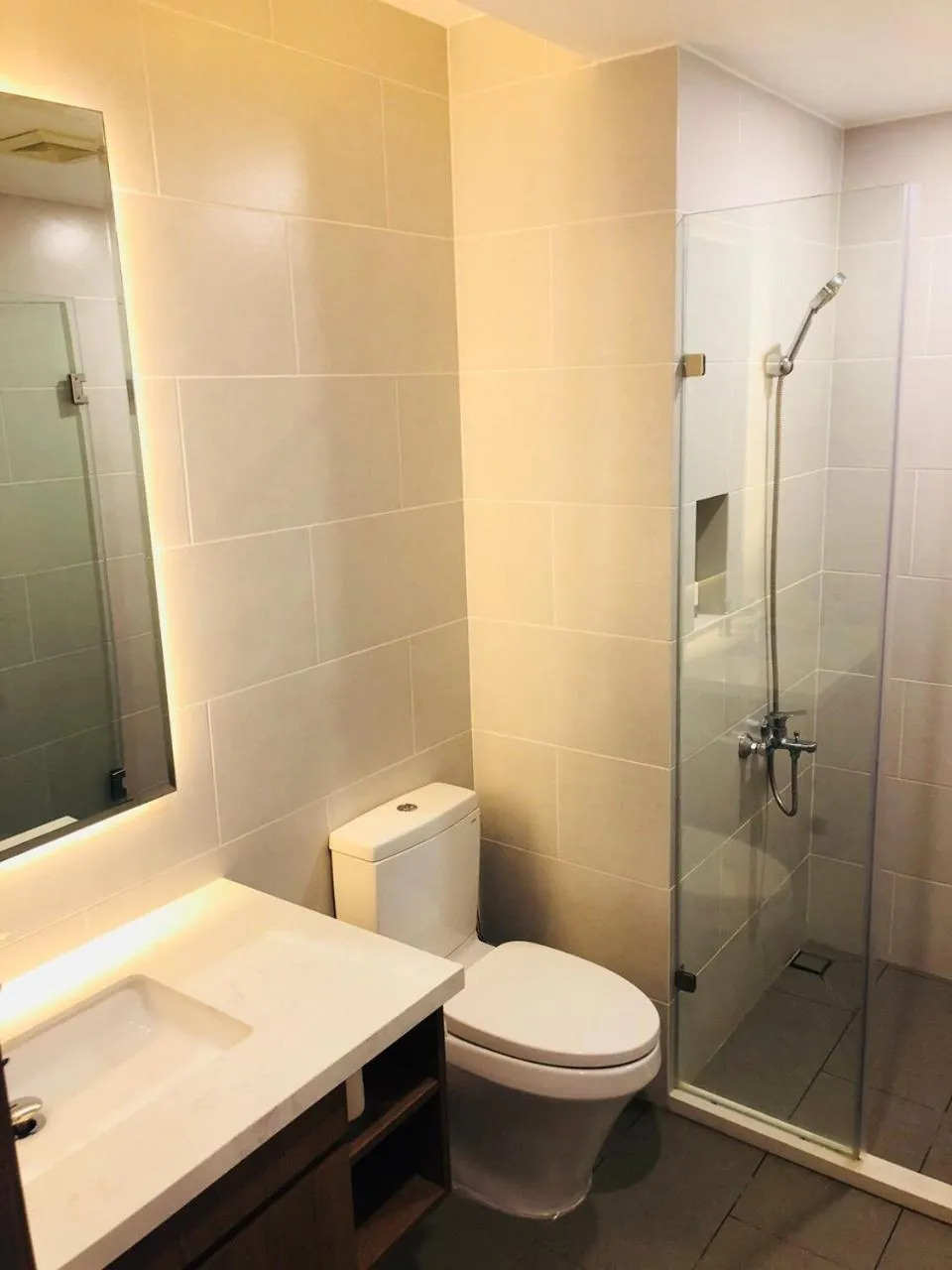 Shower in Royal Dragon Boutique Hotel