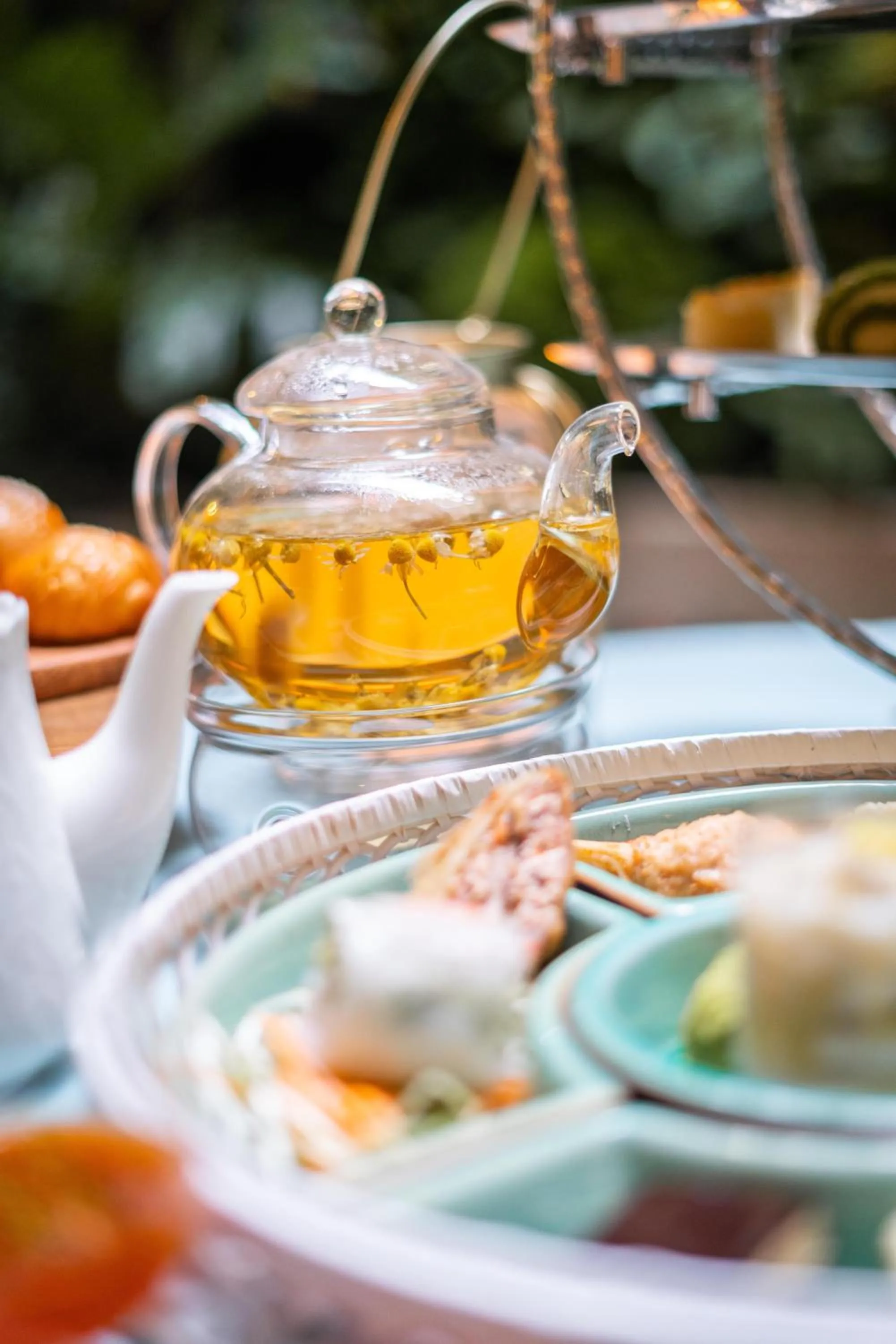 Food in Au Lac Charner Hotel