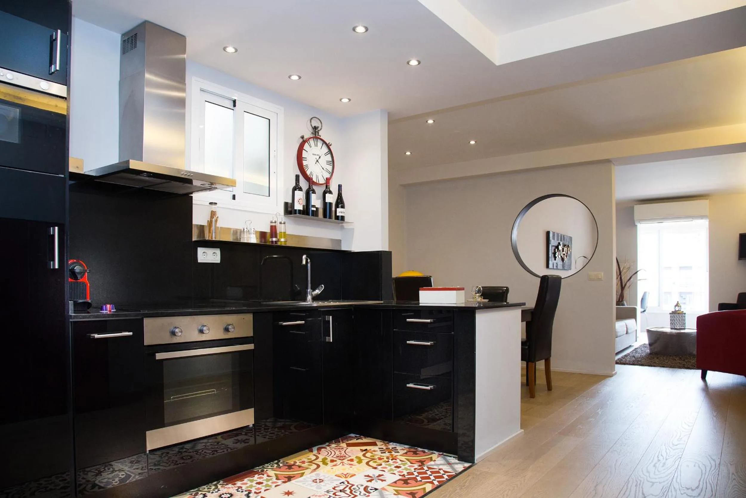 Kitchen or kitchenette in Opening Doors Aribau