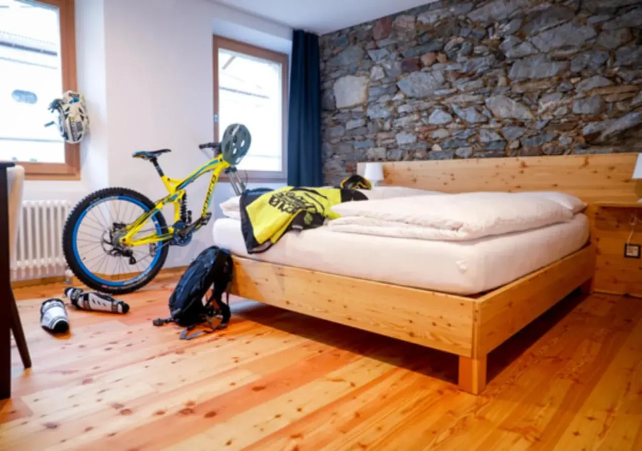 Superior Double Room in Bed&Bike Tremola San Gottardo Superior Double Room in Bed&Bike Tremola San Gottardo