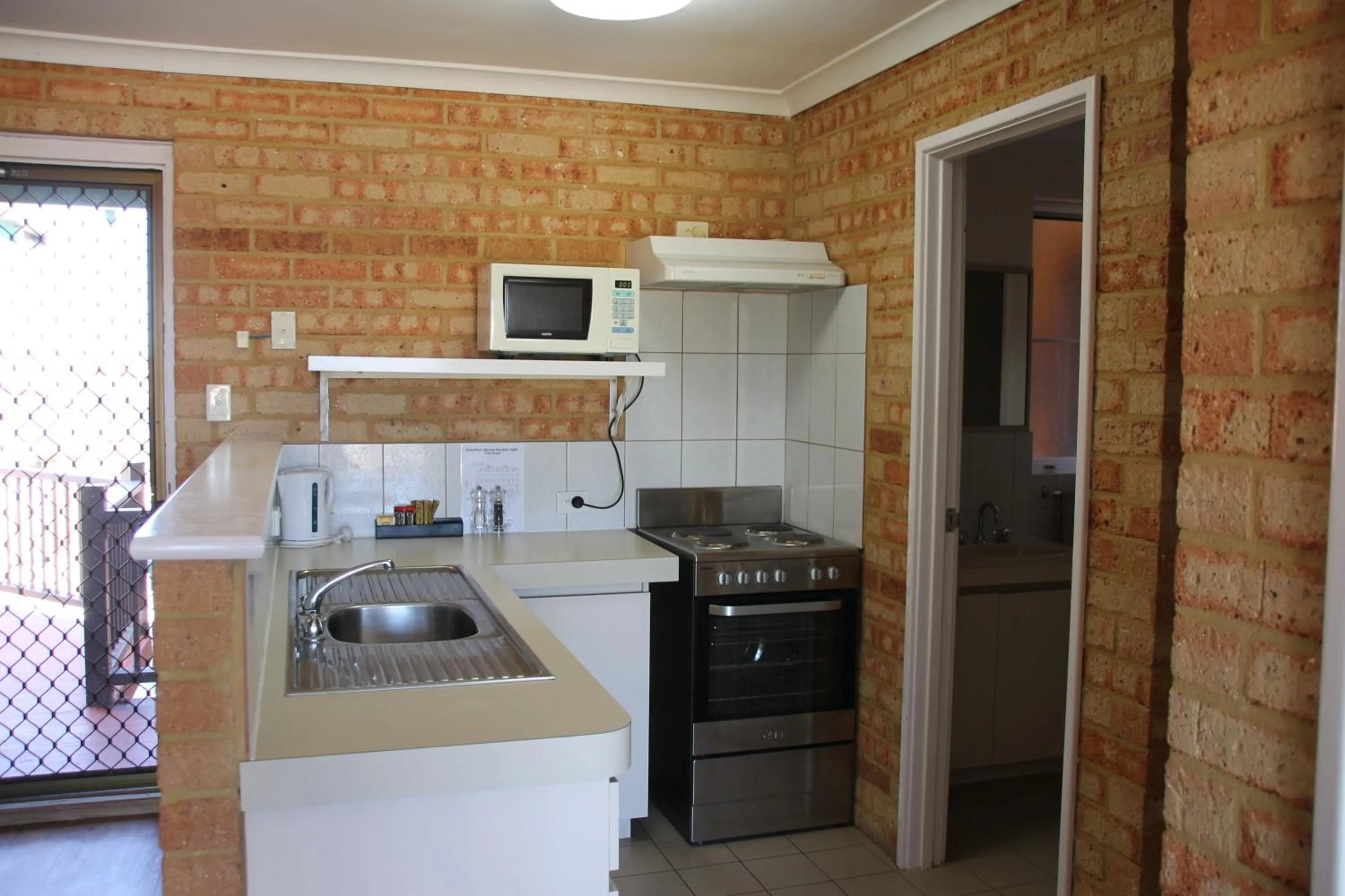 Kitchen or kitchenette in Seaspray Beach Holiday Park