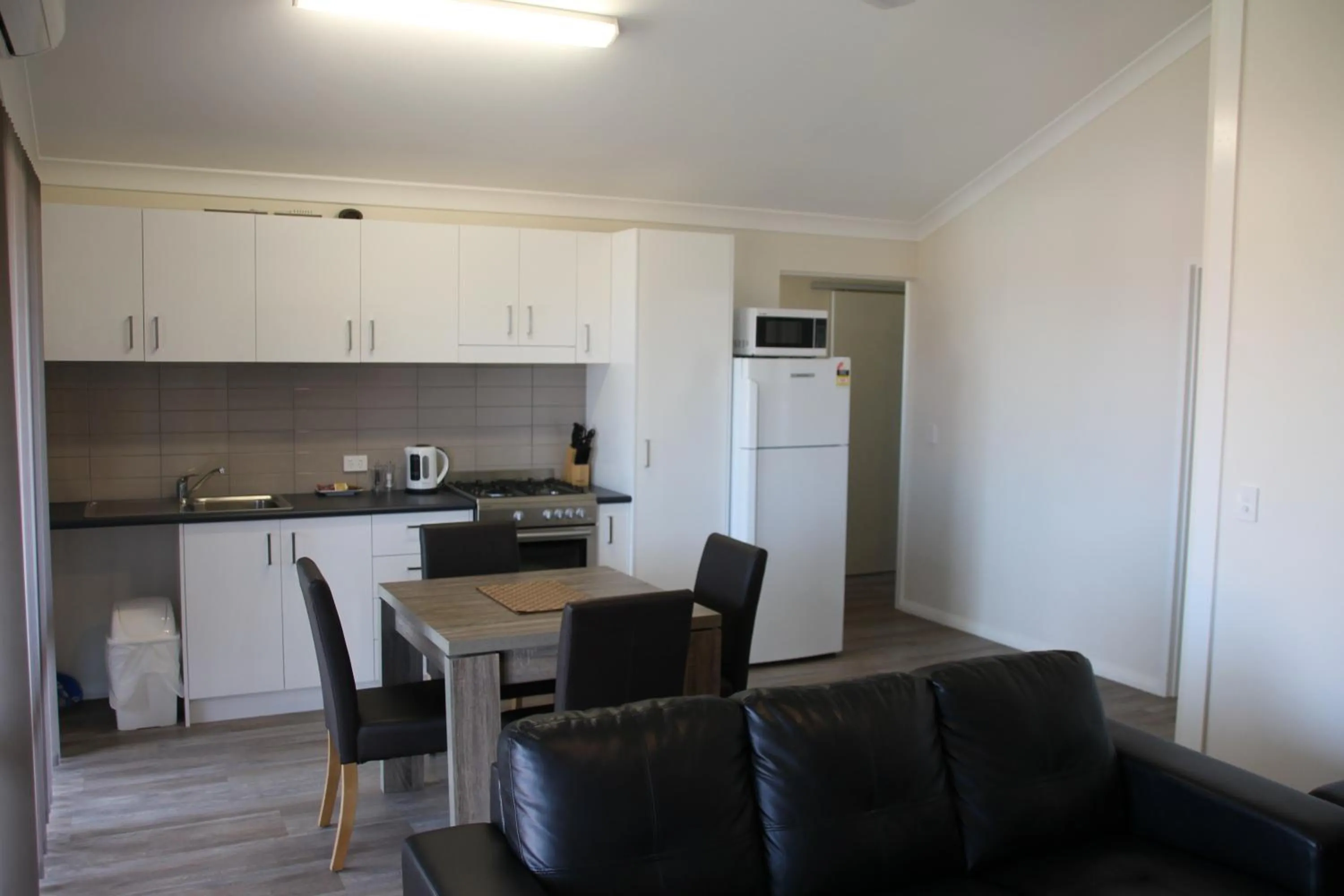 Kitchen or kitchenette in Seaspray Beach Holiday Park