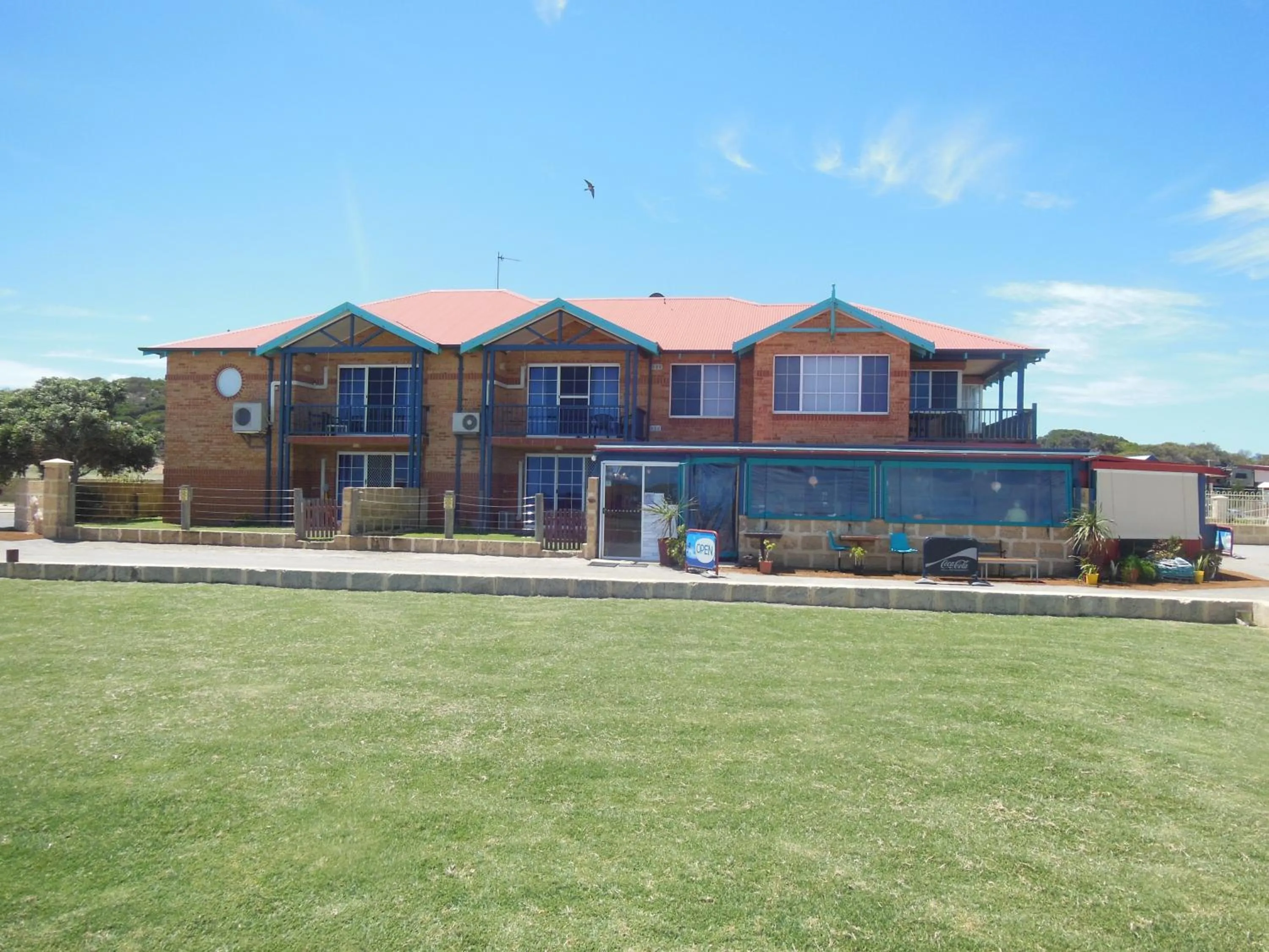 Facade/entrance in Seaspray Beach Holiday Park