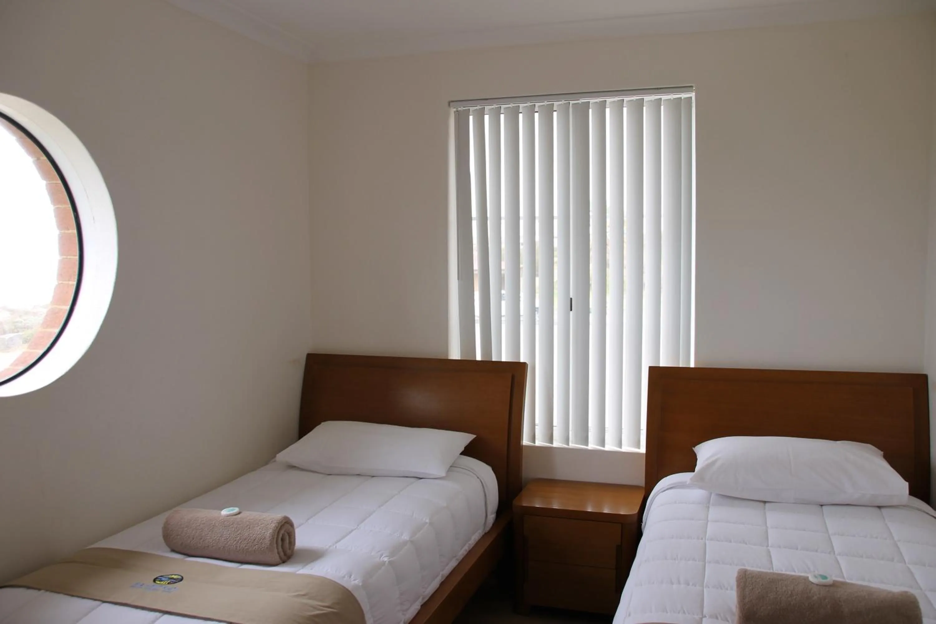 Bedroom, Bed in Seaspray Beach Holiday Park