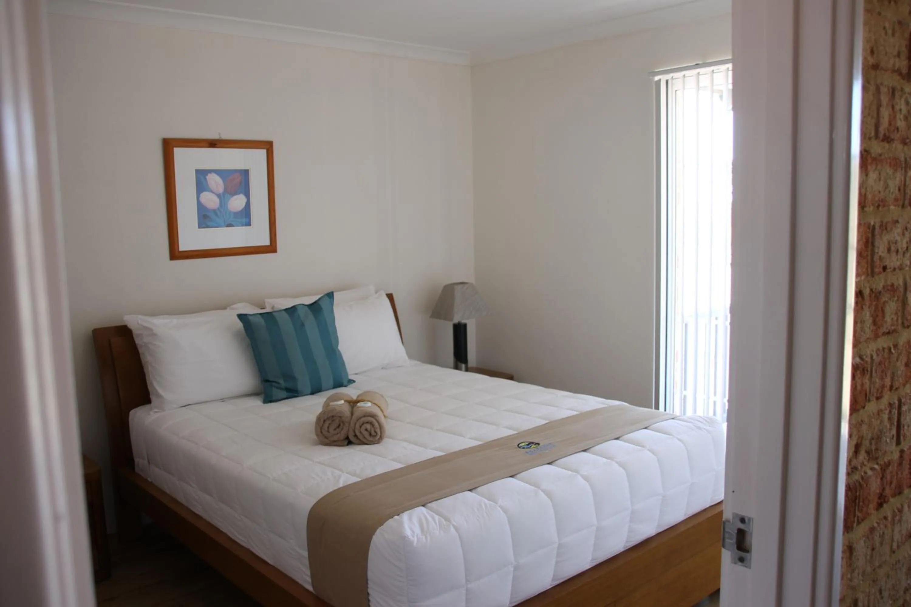 Bedroom, Bed in Seaspray Beach Holiday Park
