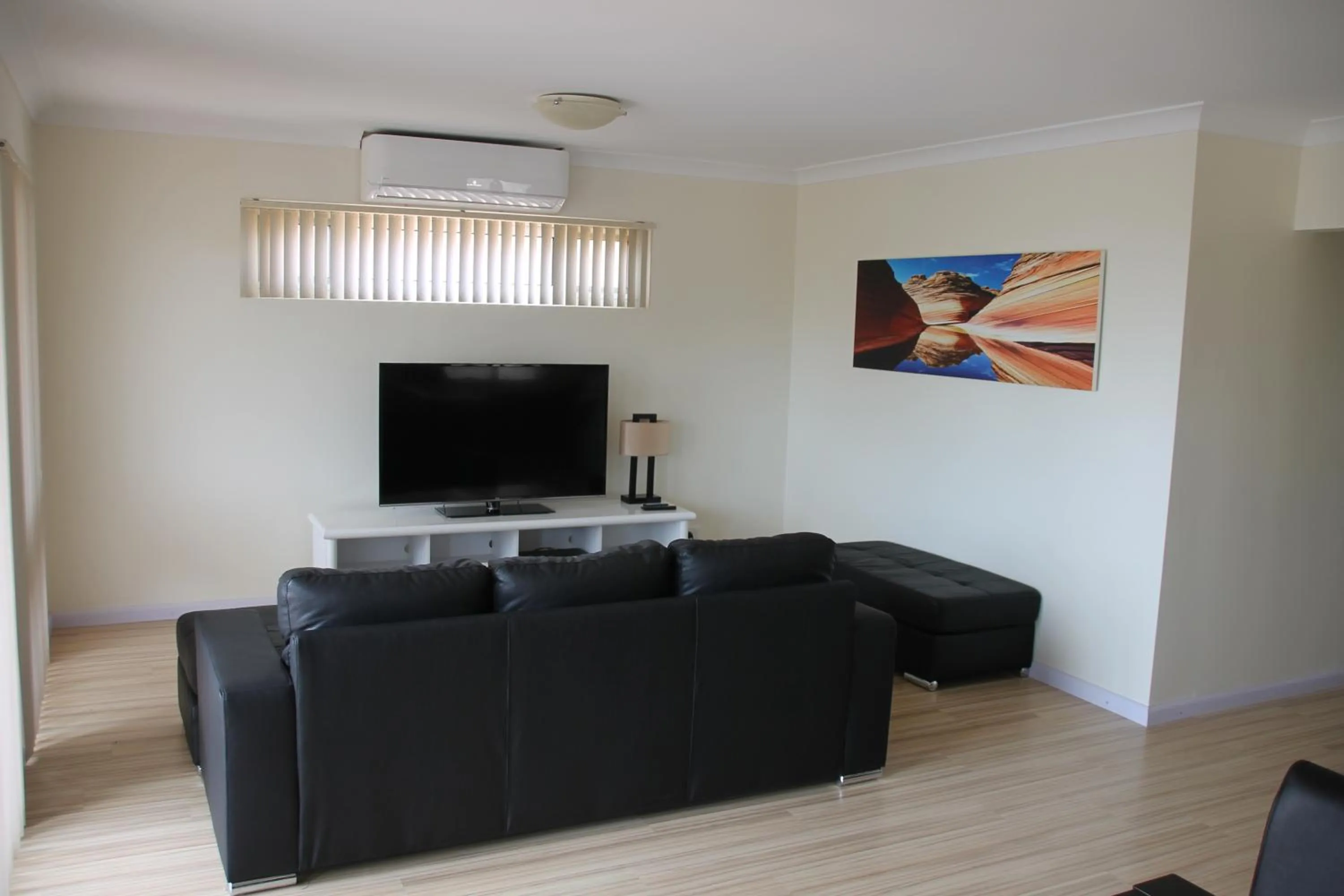Living room in Seaspray Beach Holiday Park