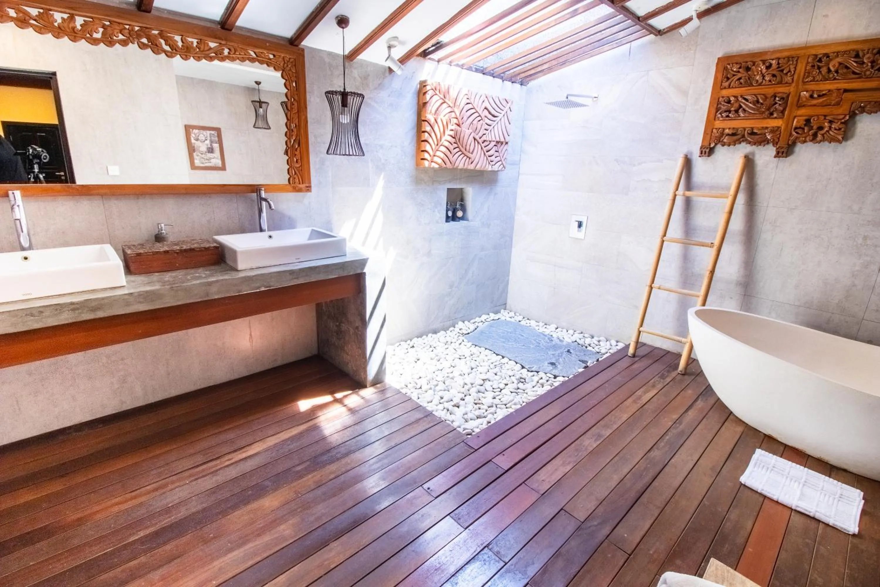 Bed in Natya Hotel Tanah Lot