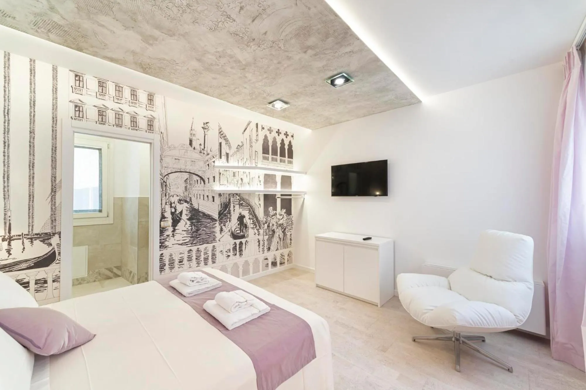 Bed in Ca' de la Fonte - WENICE Deep Culture