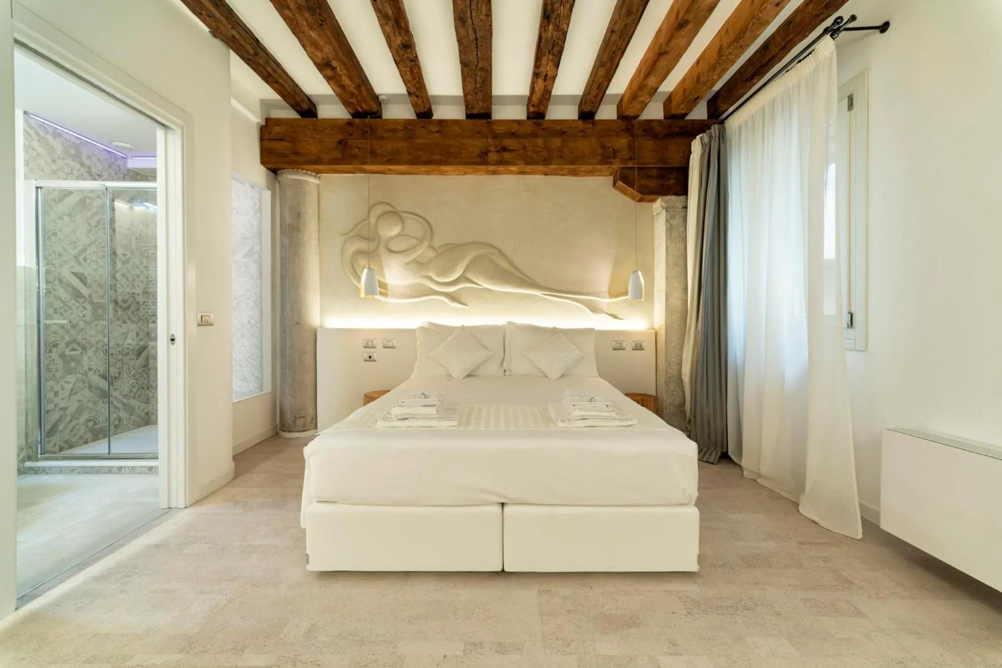 Bed in Ca' de la Fonte - WENICE Deep Culture