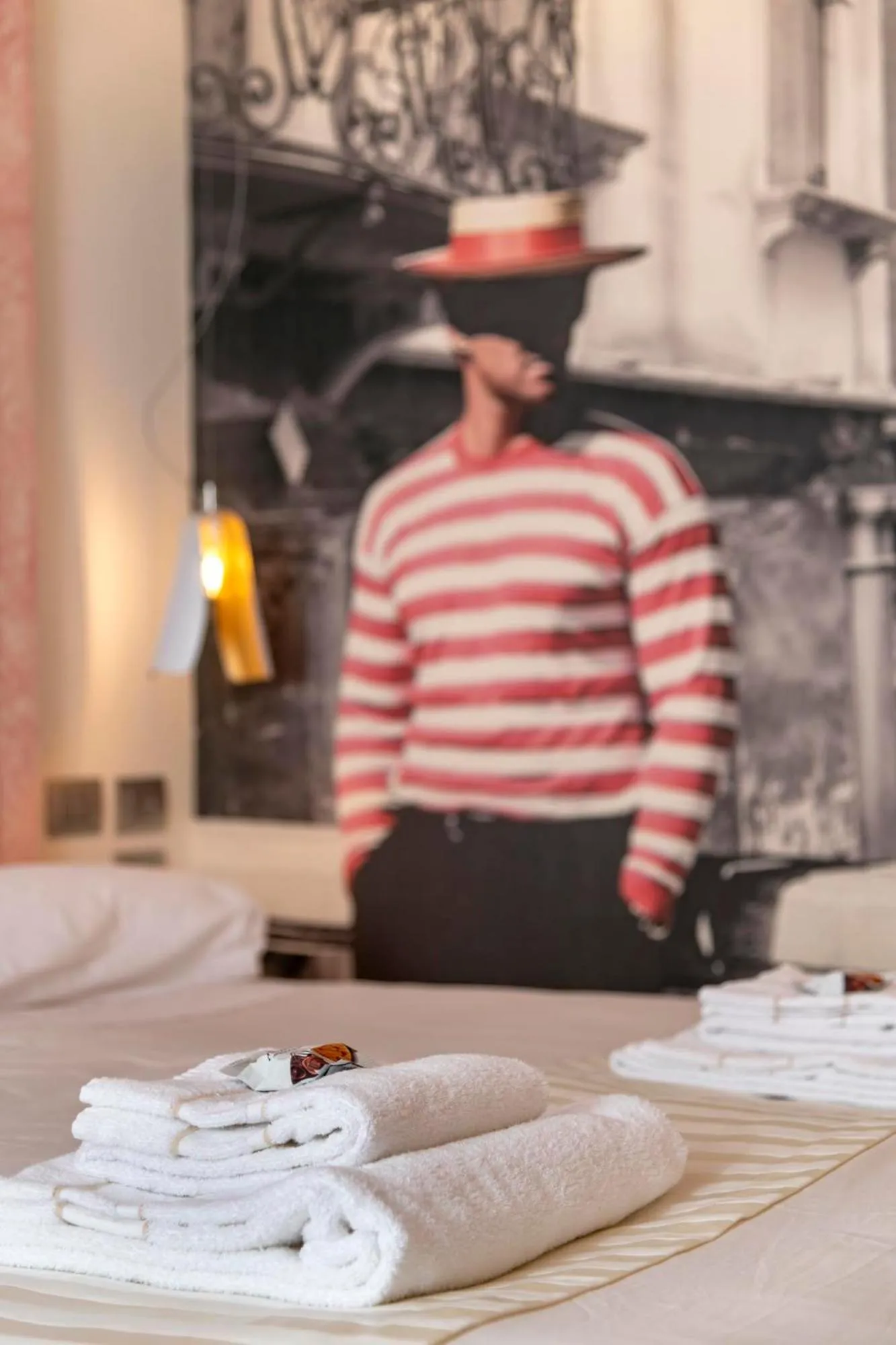 Decorative detail in Ca' de la Fonte - WENICE Deep Culture