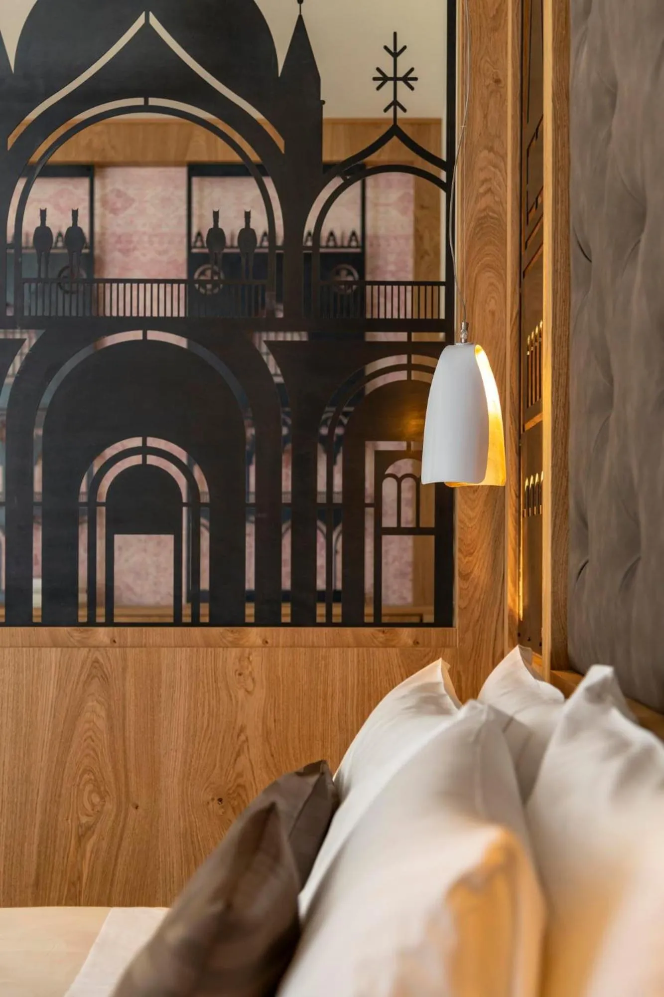 Bedroom, Bed in Ca' de la Fonte - WENICE Deep Culture