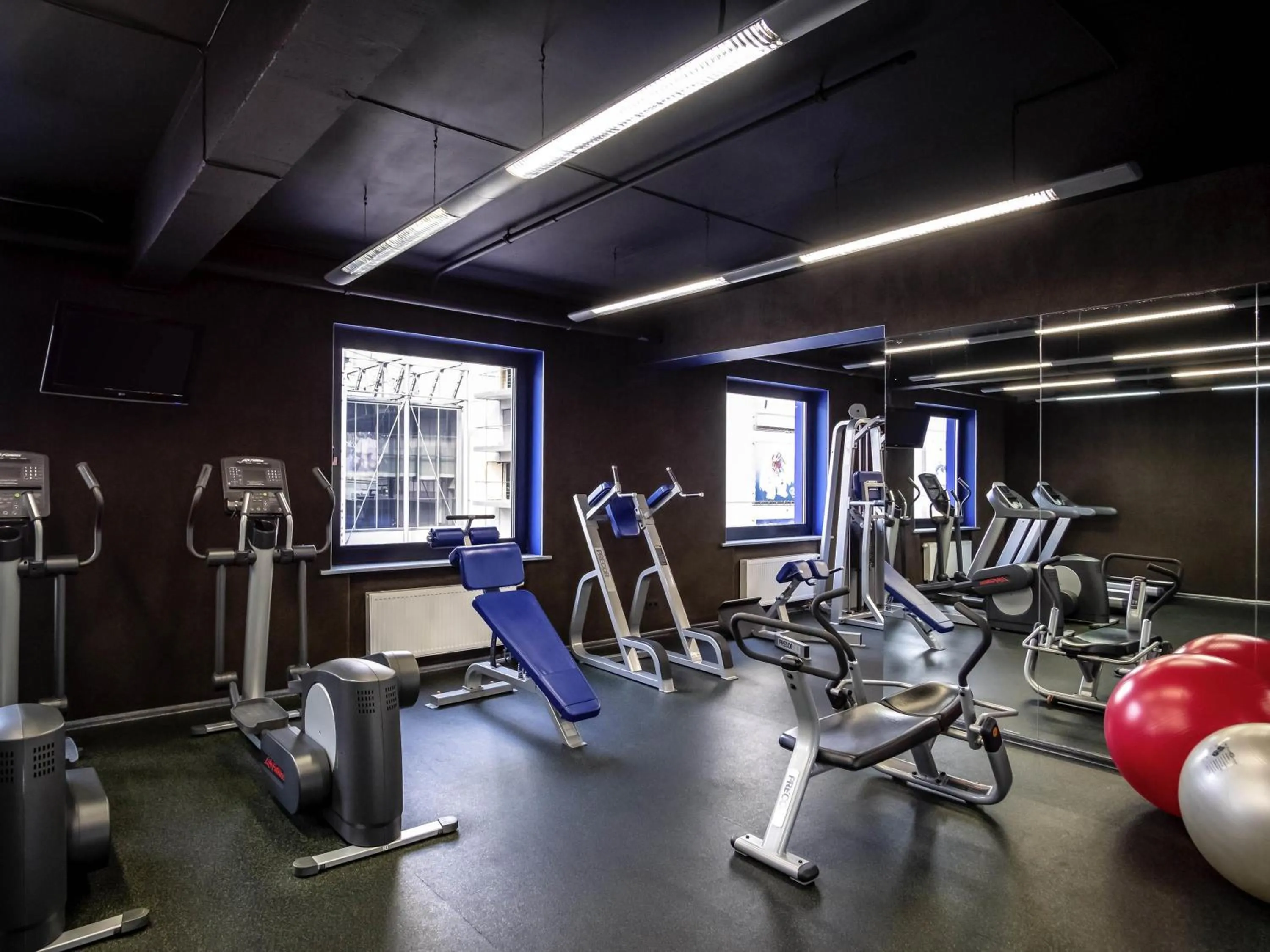 Fitness centre/facilities in Mercure Kyiv Congress