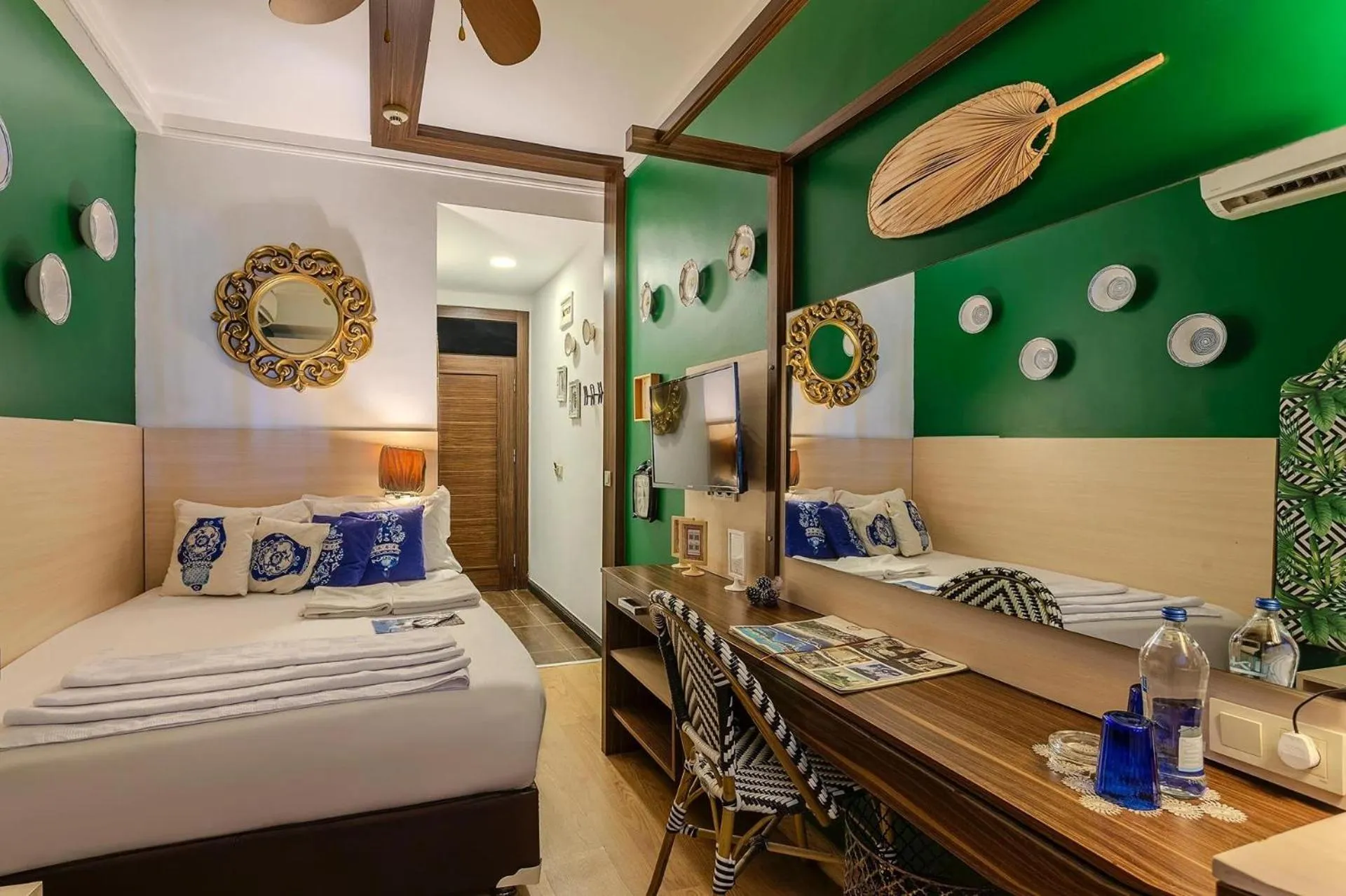 Bed in Anjeliq House Boutique Hotel