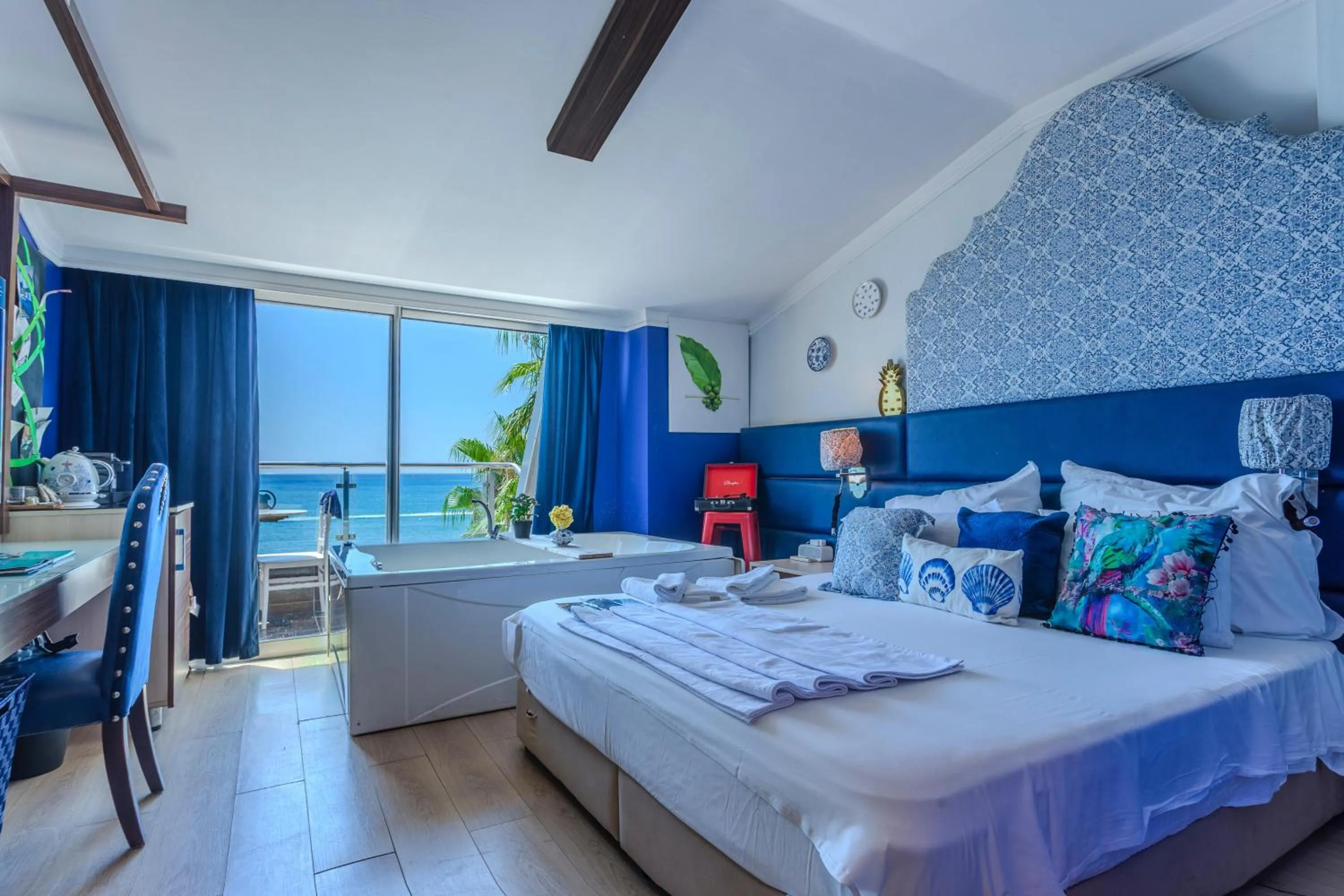 View (from property/room), Bed in Anjeliq House Boutique Hotel