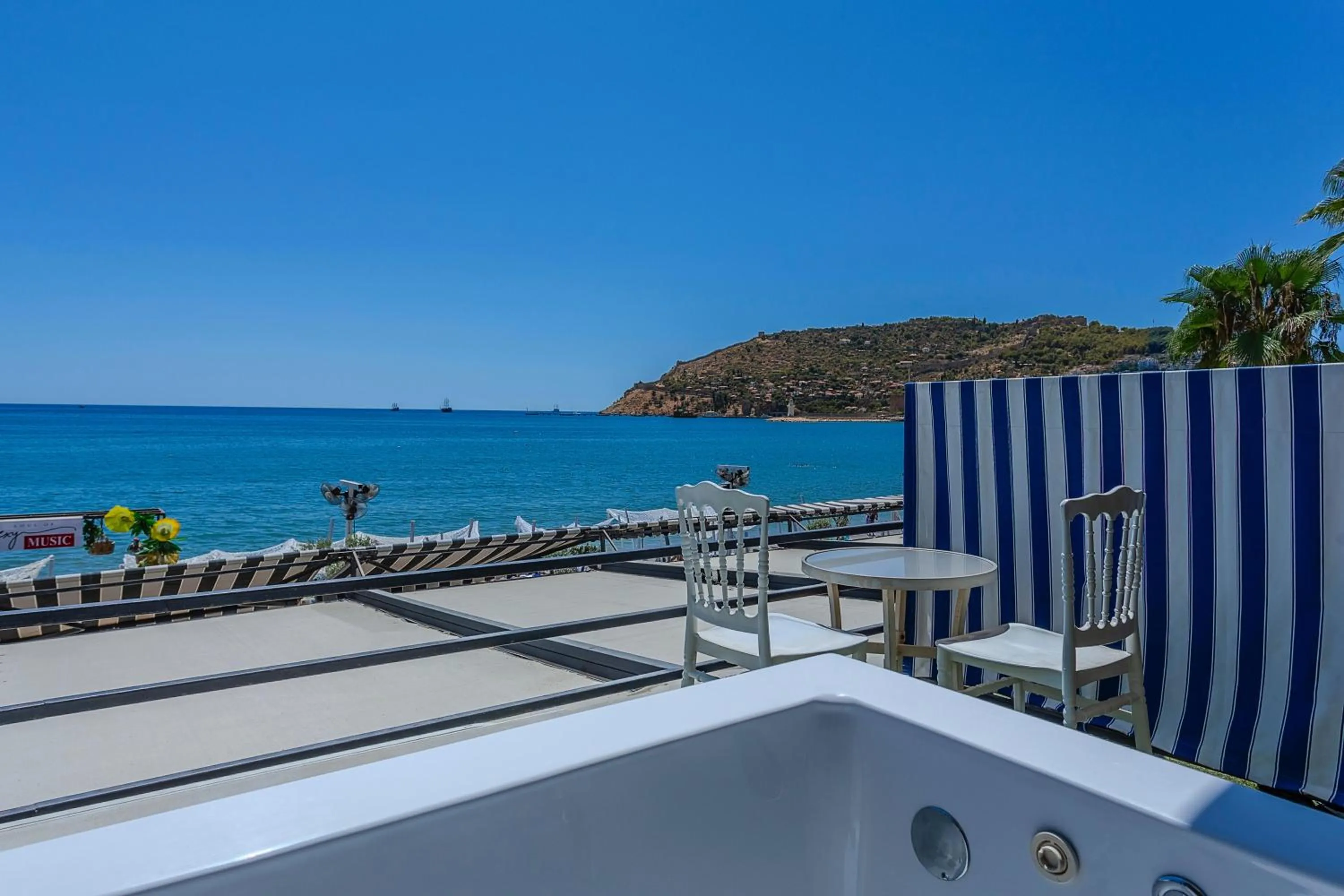 Natural landscape in Anjeliq House Boutique Hotel