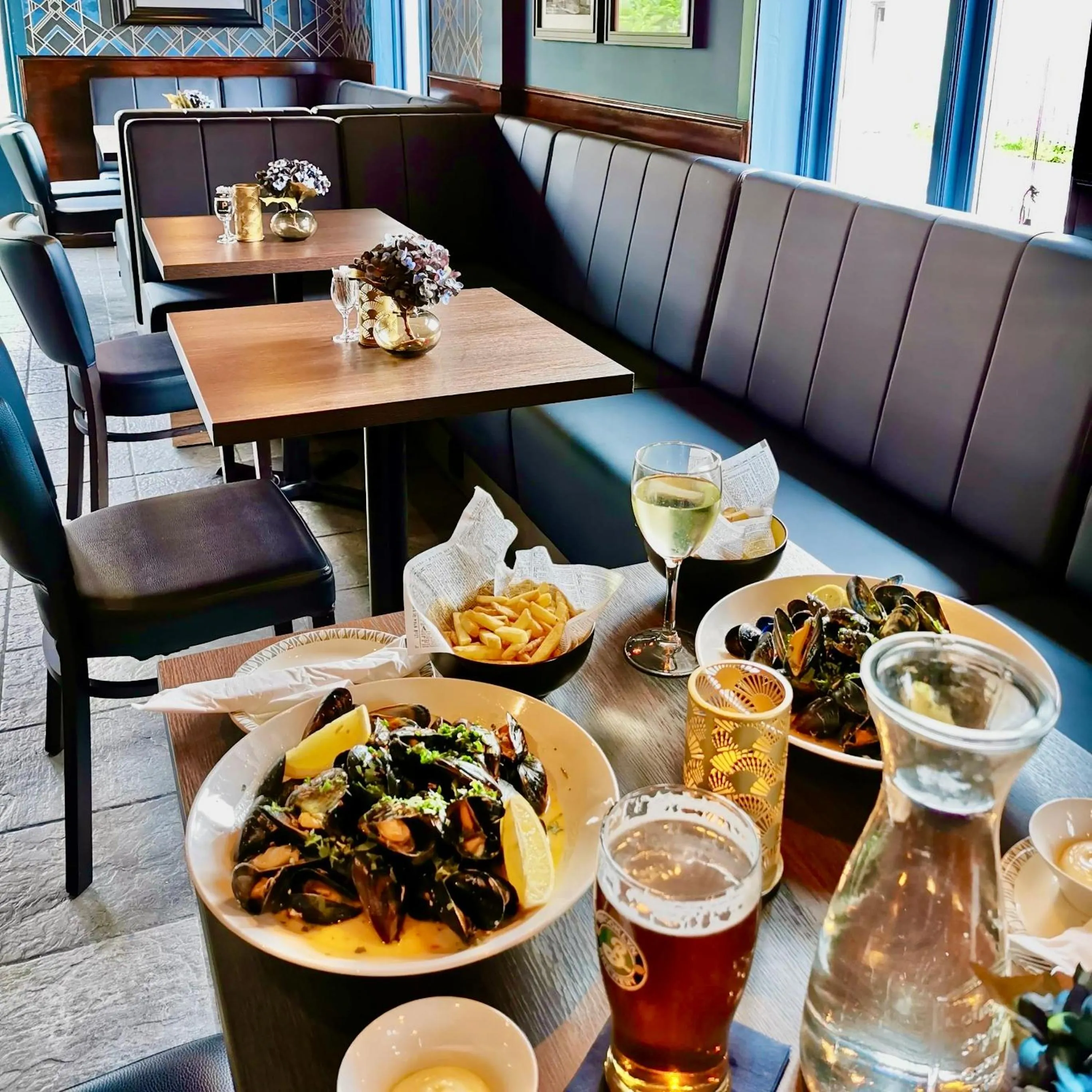 Restaurant/places to eat in Reenskaug Hotel