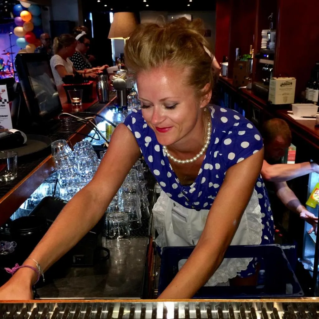 Food and drinks in Reenskaug Hotel