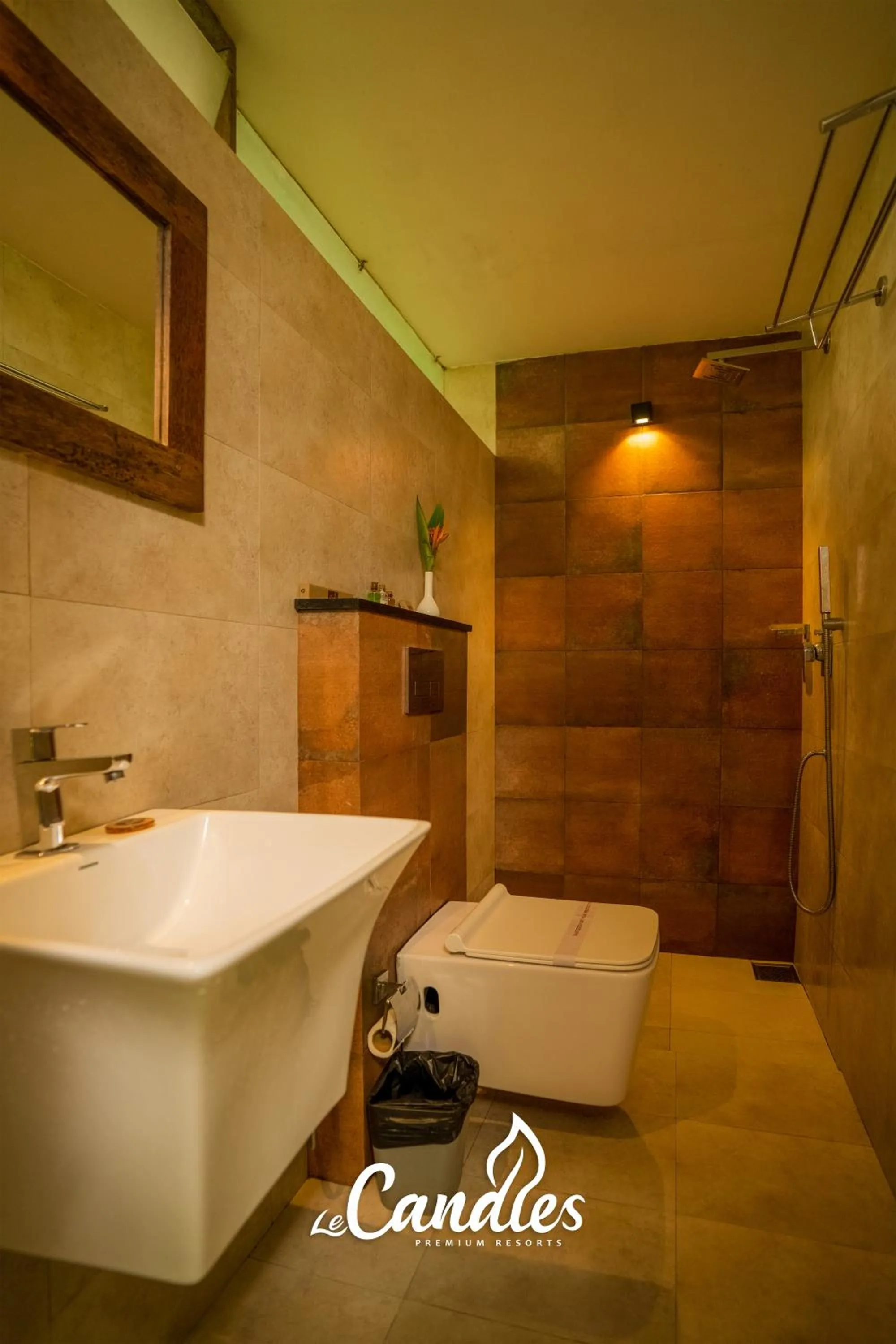 Shower in Le Candles Resort