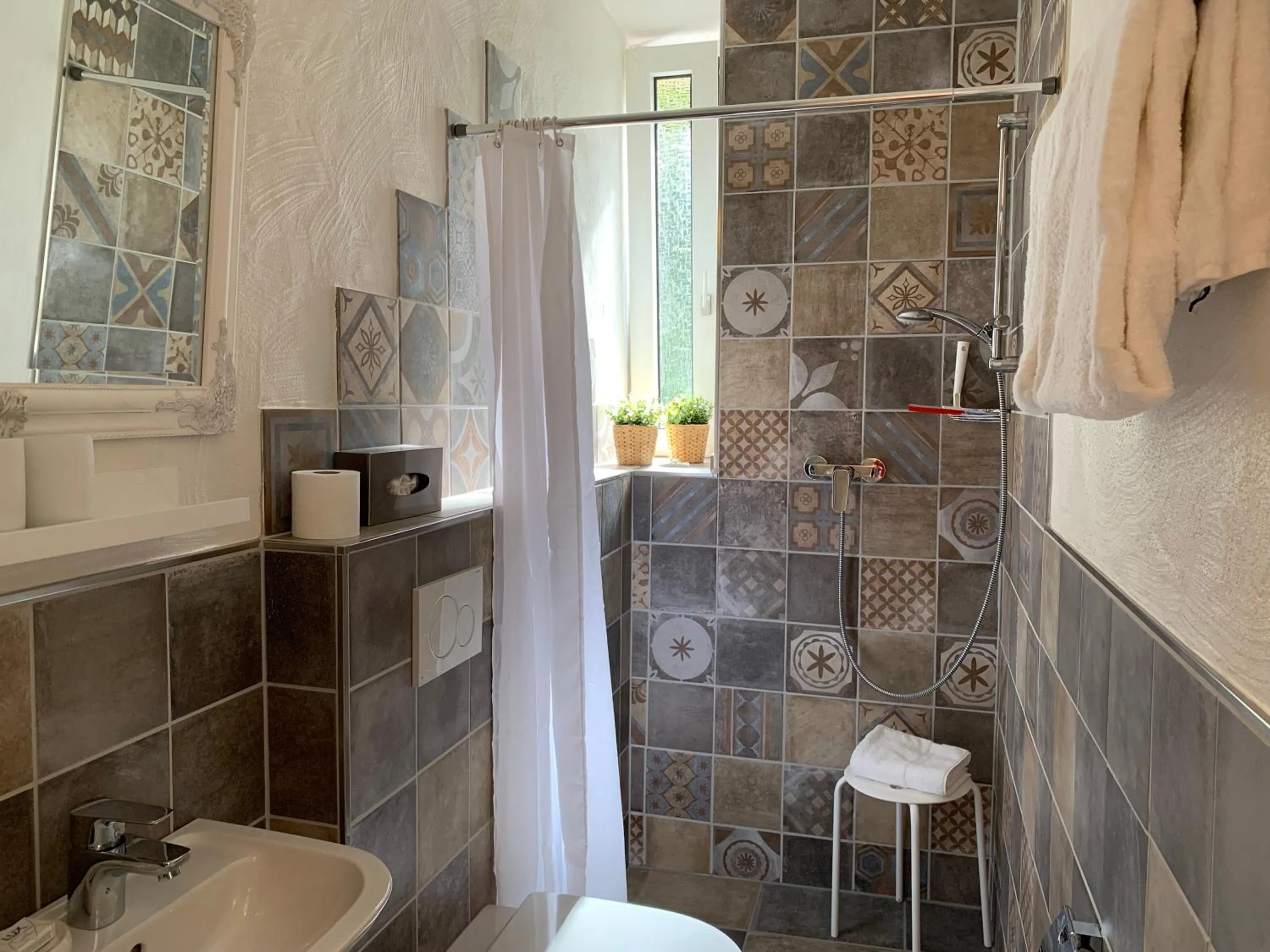 Shower in Moselland Hotel im Enderttal Zum Onkel Willi