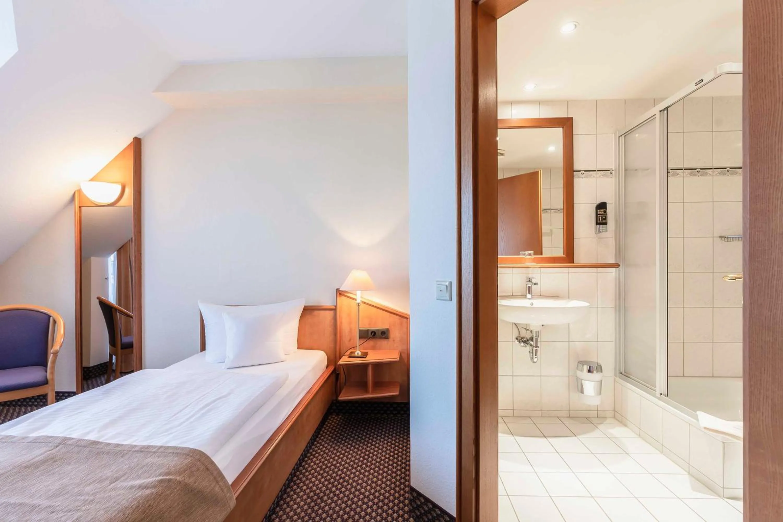 Photo of the whole room, Bed in Hotel Markgraf