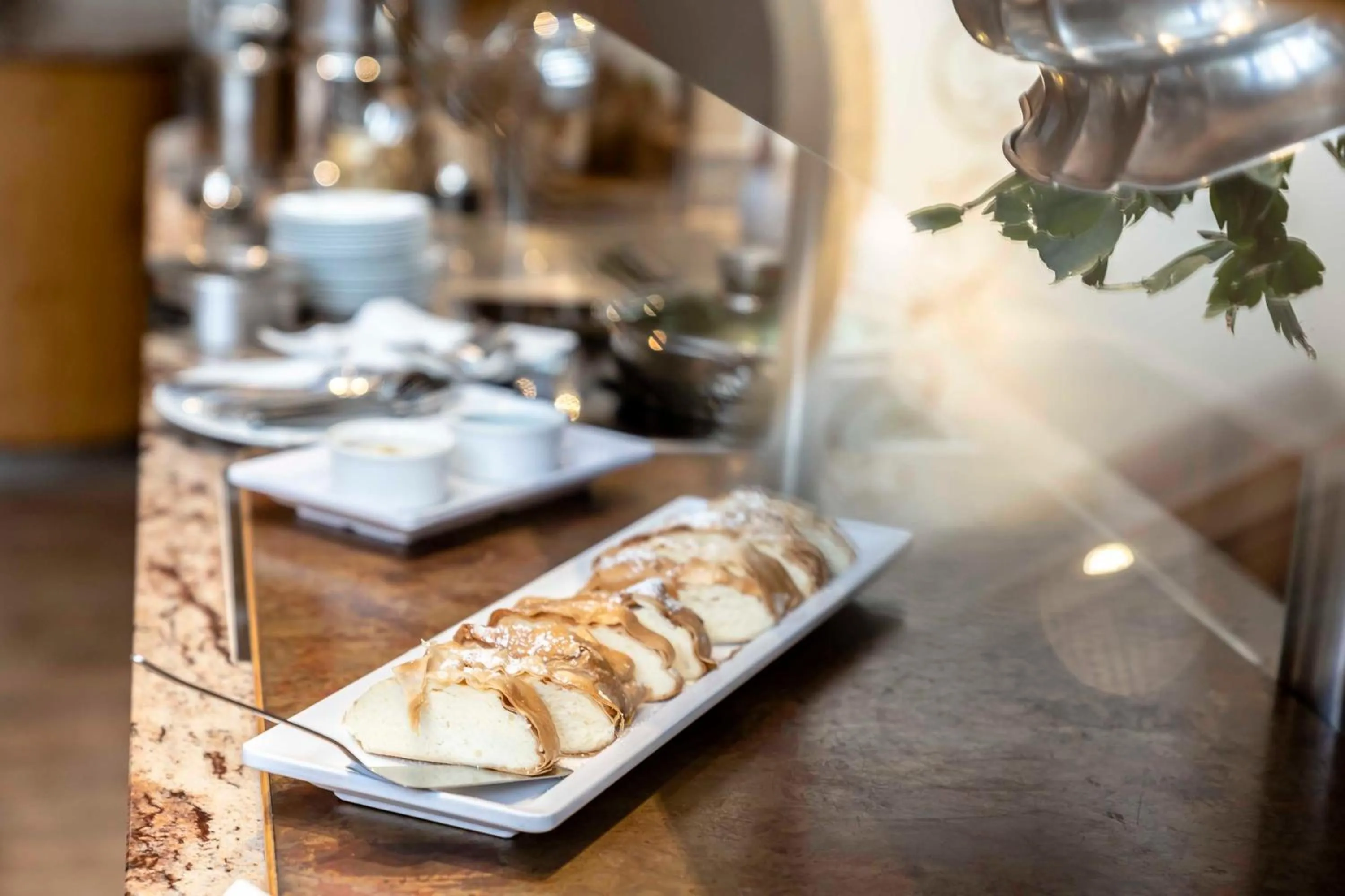 Buffet breakfast in Hotel Markgraf