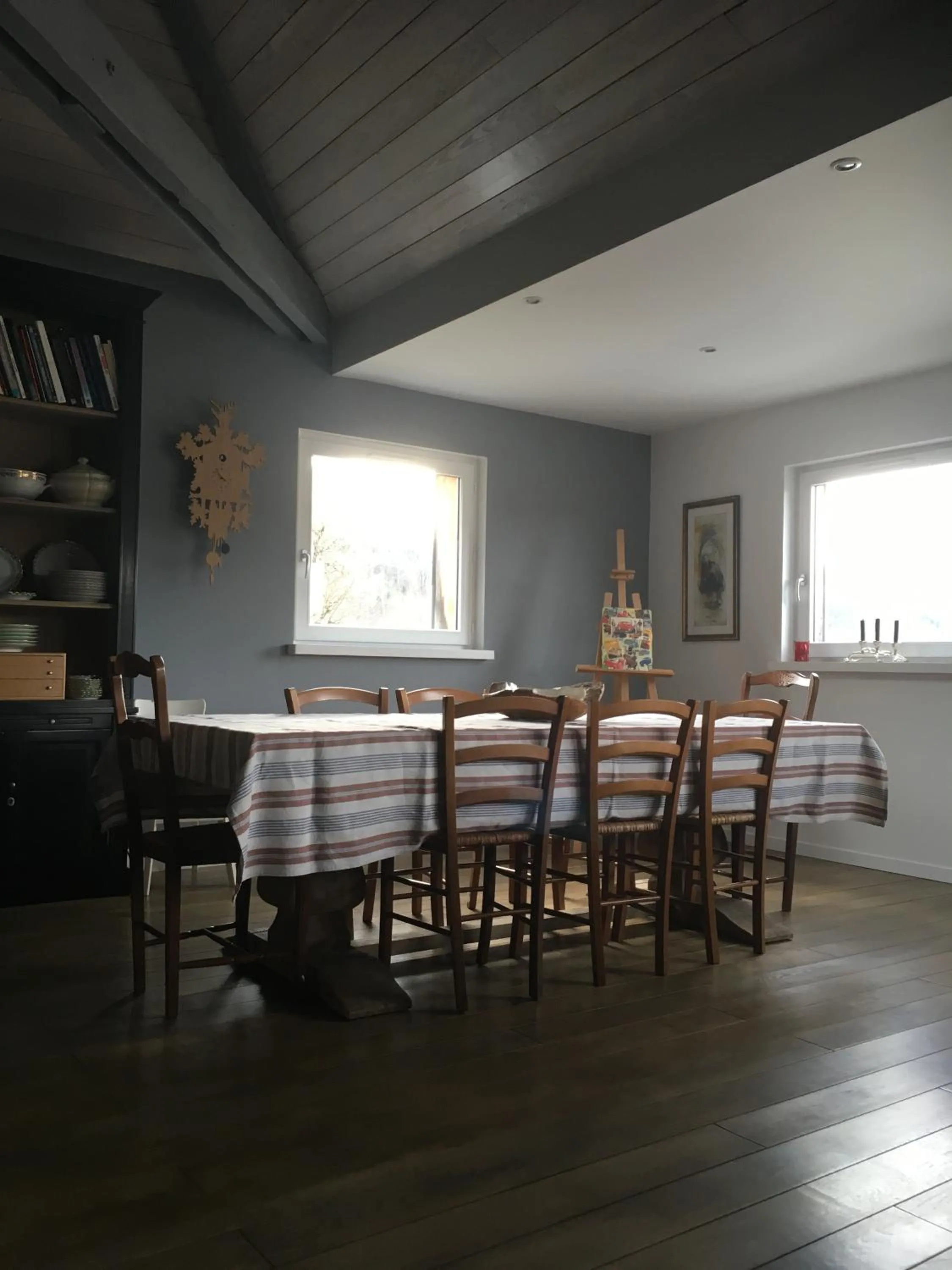 Dining area in B&B Les Hauts d'Ornans