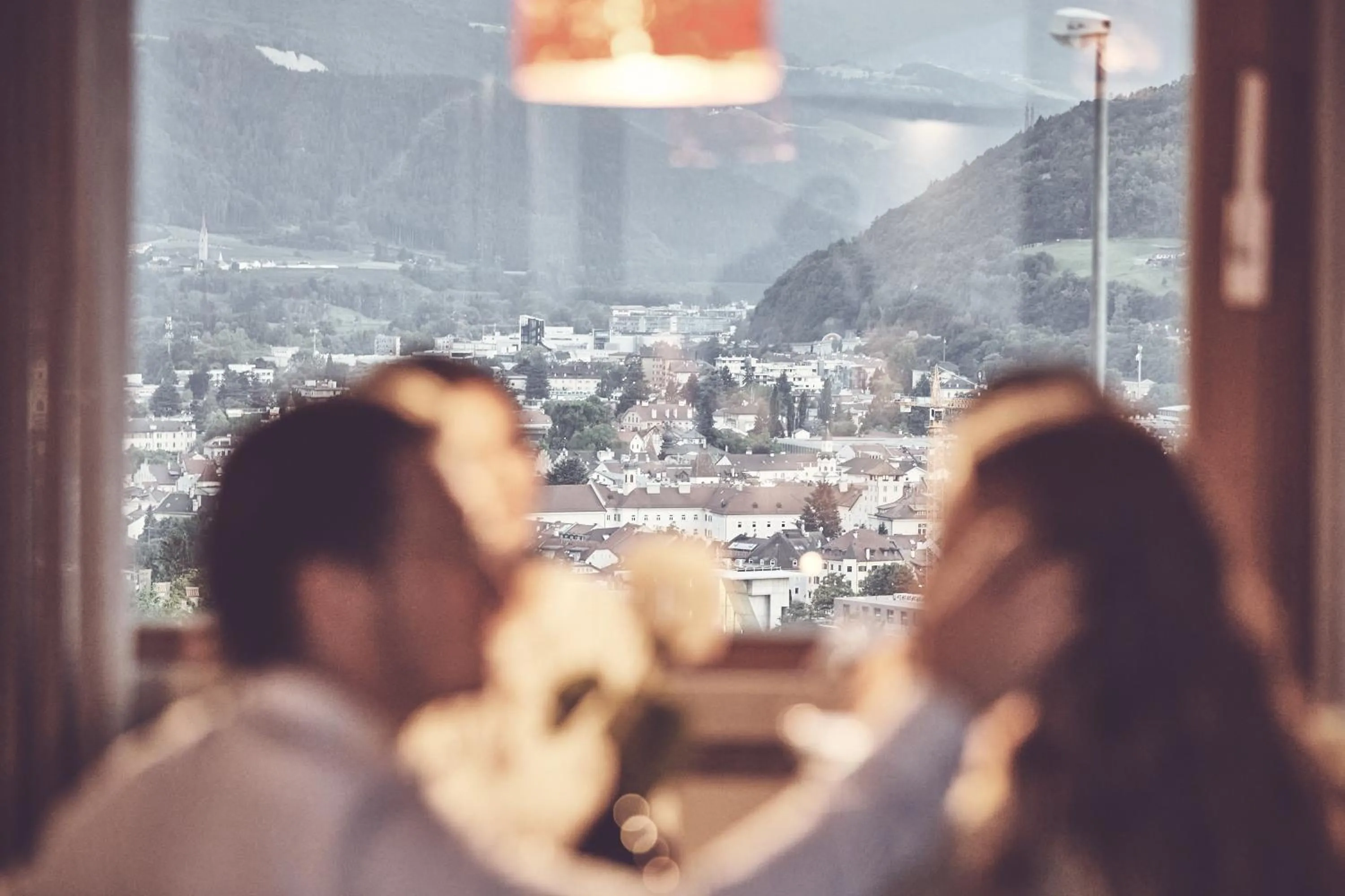 Restaurant/places to eat in Haller Suites & Restaurant